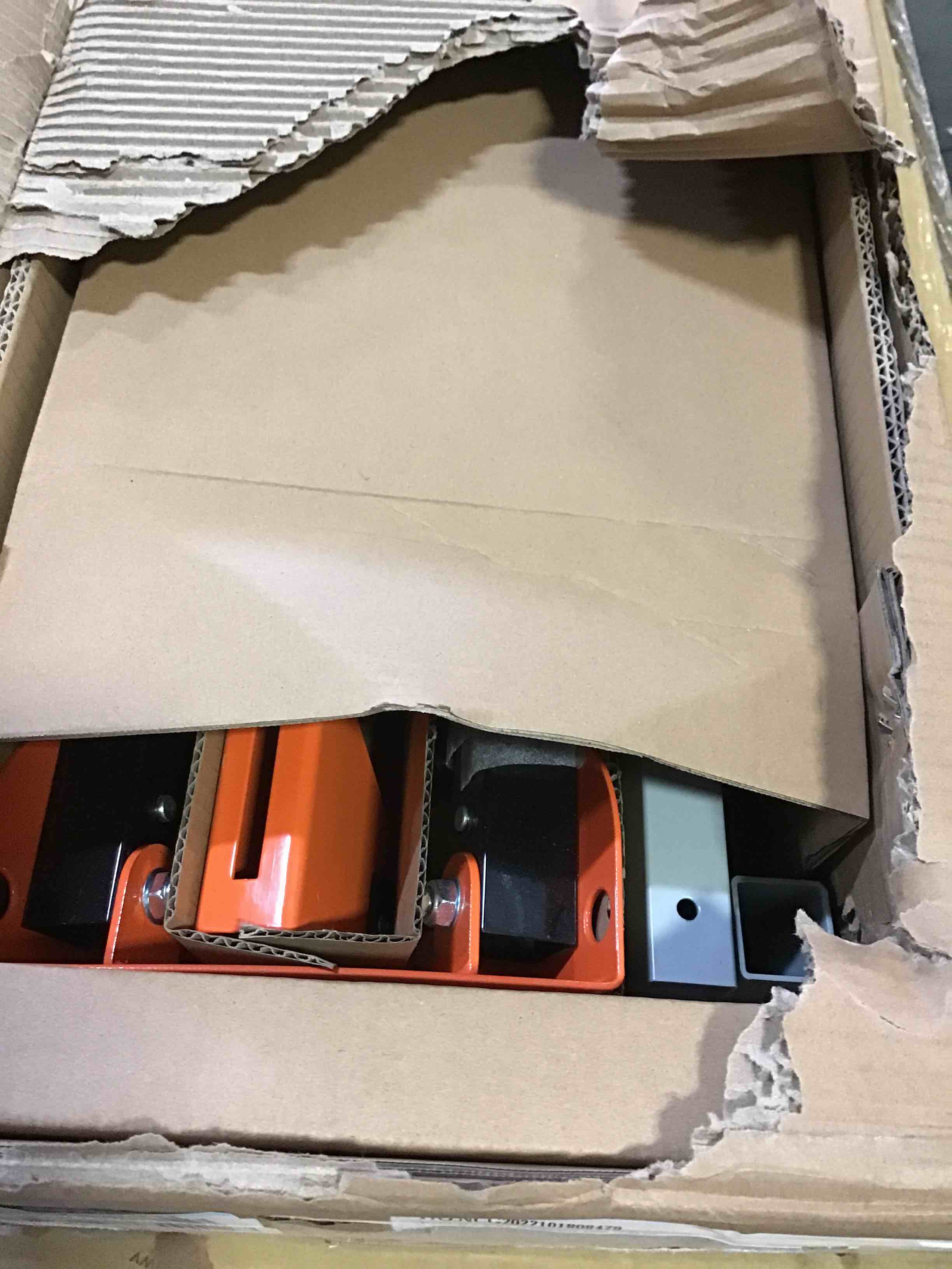 https://s3.amazonaws.com/lotting-images-prod/bidfta/ORG5038547_1687362954146.jpeg