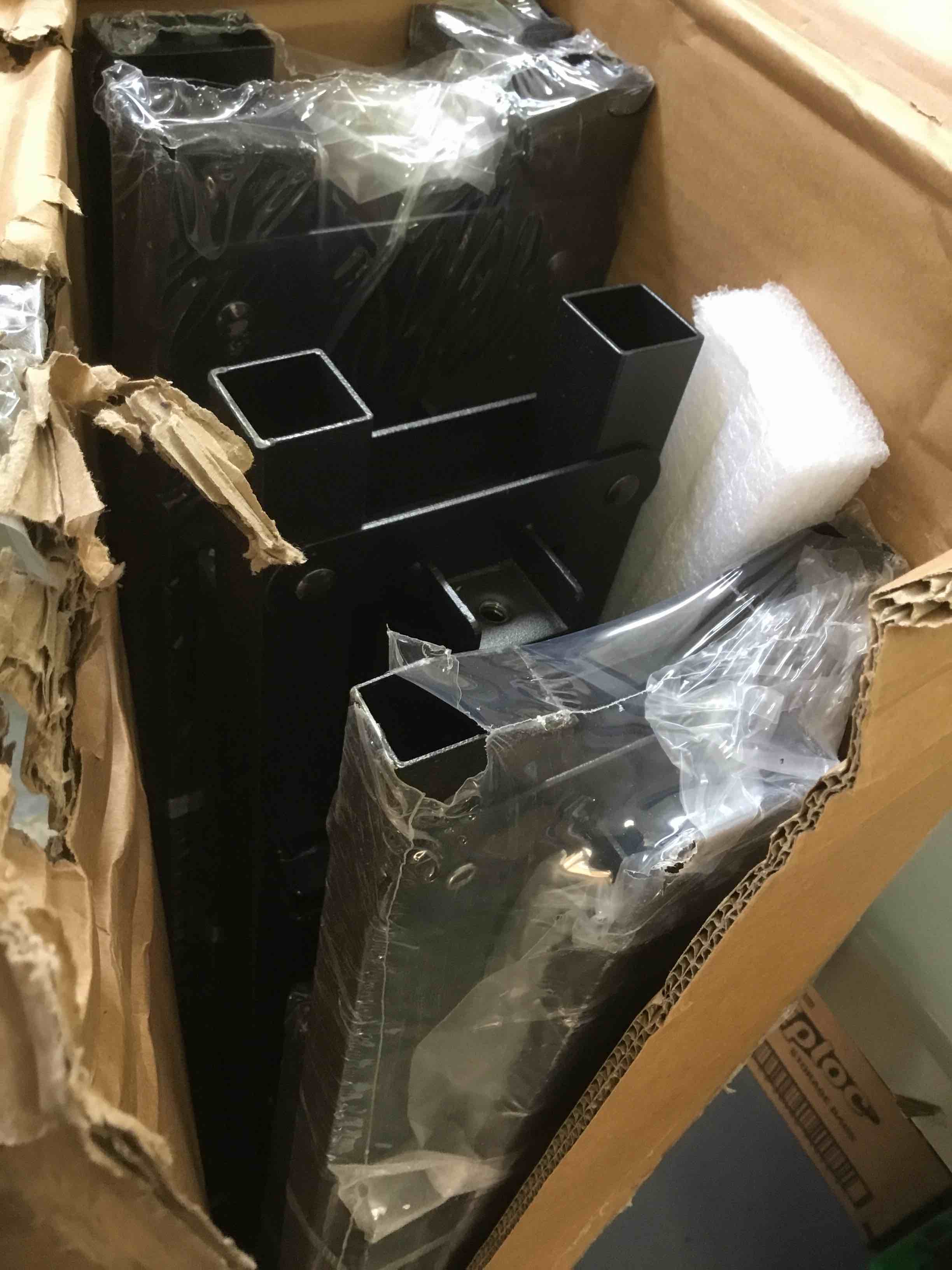 https://s3.amazonaws.com/lotting-images-prod/bidfta/ORG5040859_1689080170838.jpeg