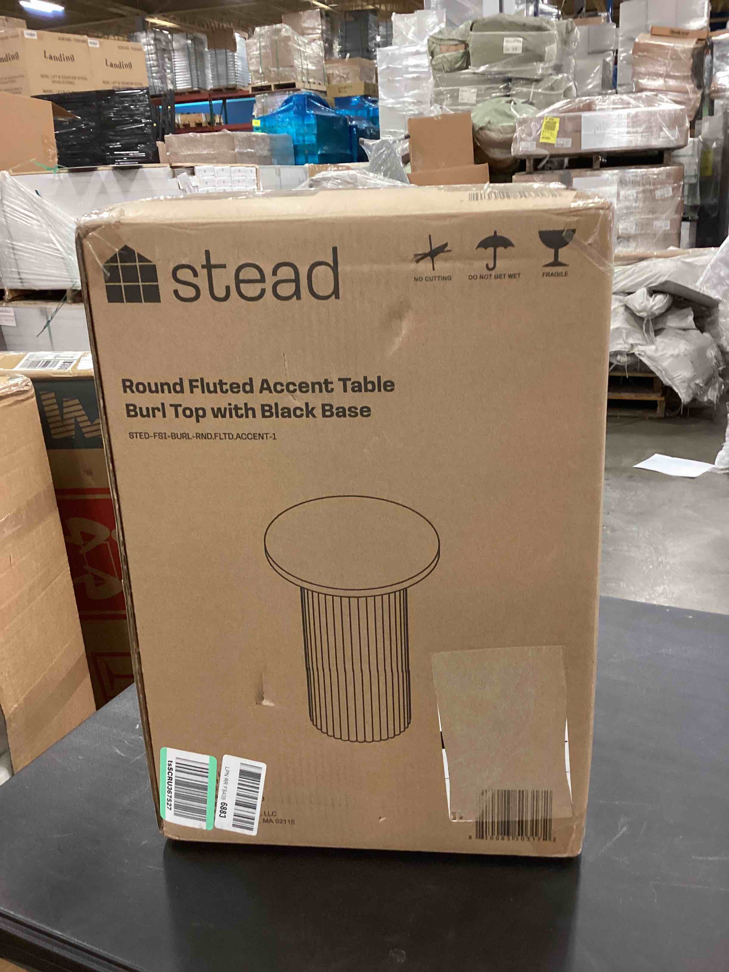 https://s3.amazonaws.com/lotting-images-prod/bidfta/ORG5049487_1692735915764.jpeg