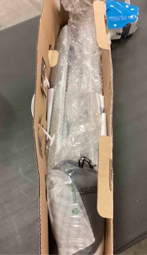 https://s3.amazonaws.com/lotting-images-prod/bidfta/ORG5049517_1692809907552.jpeg