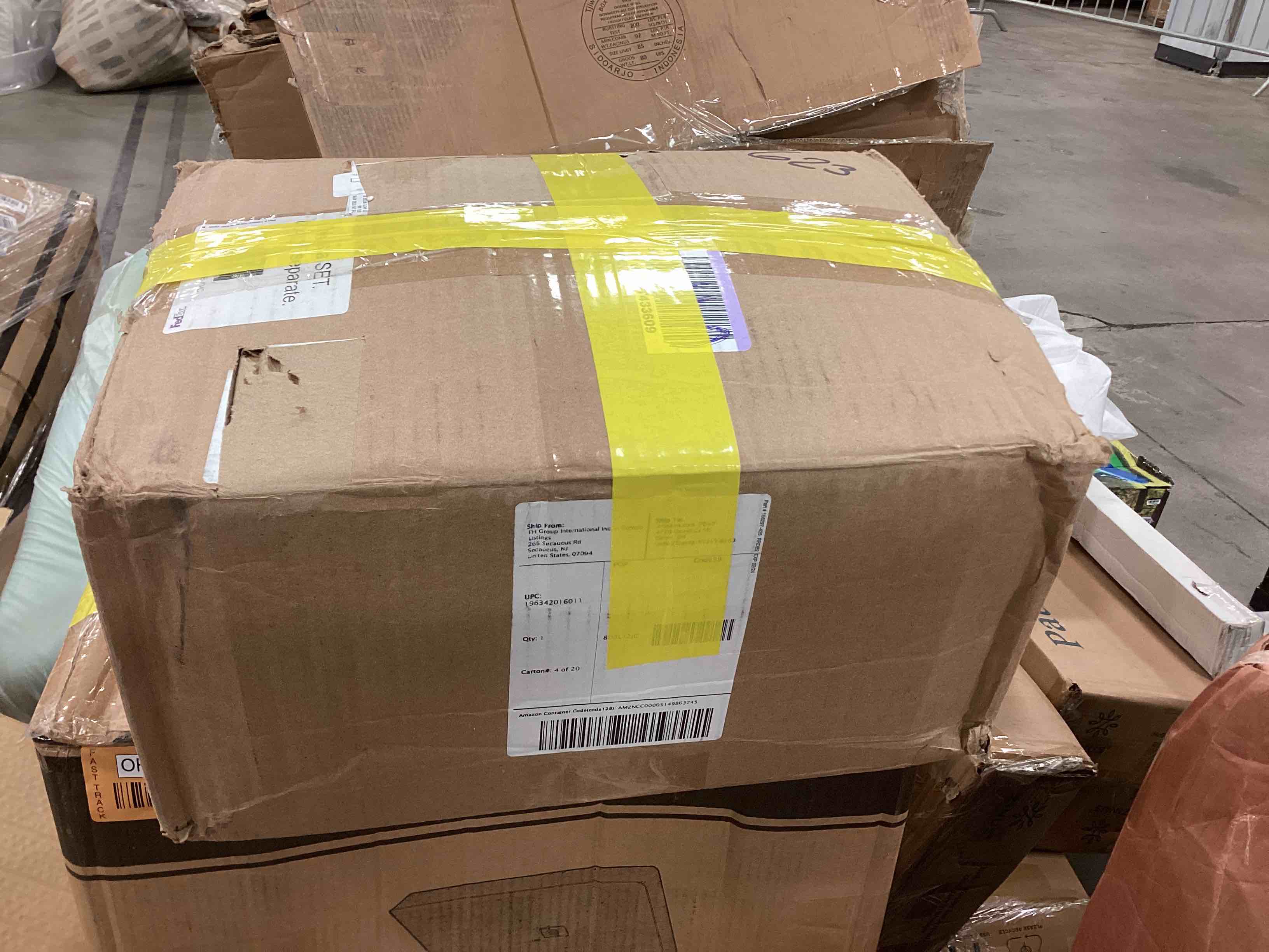 https://s3.amazonaws.com/lotting-images-prod/bidfta/ORG5054397_1694183852278.jpeg