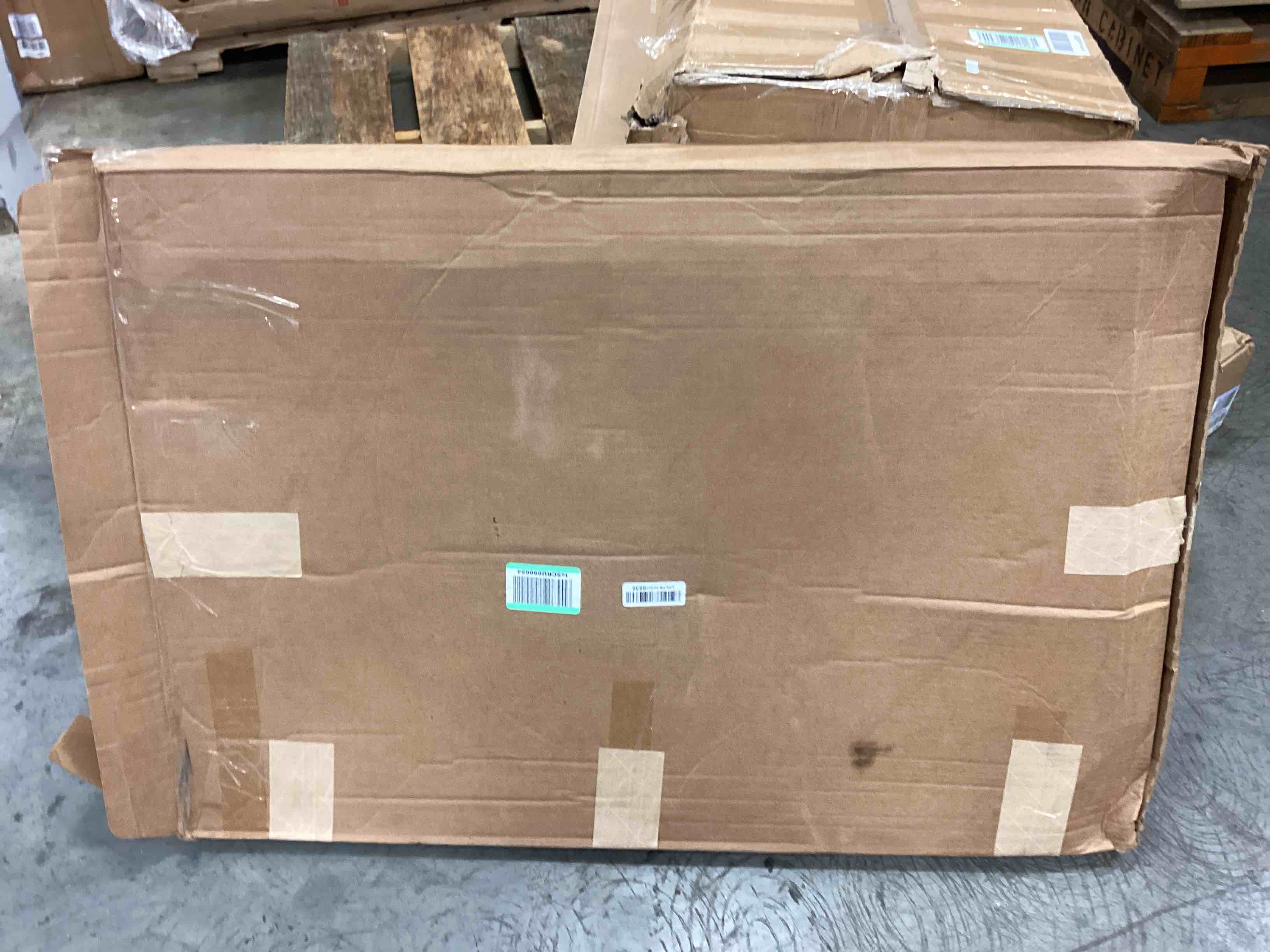 https://s3.amazonaws.com/lotting-images-prod/bidfta/ORG5054587_1694626478153.jpeg