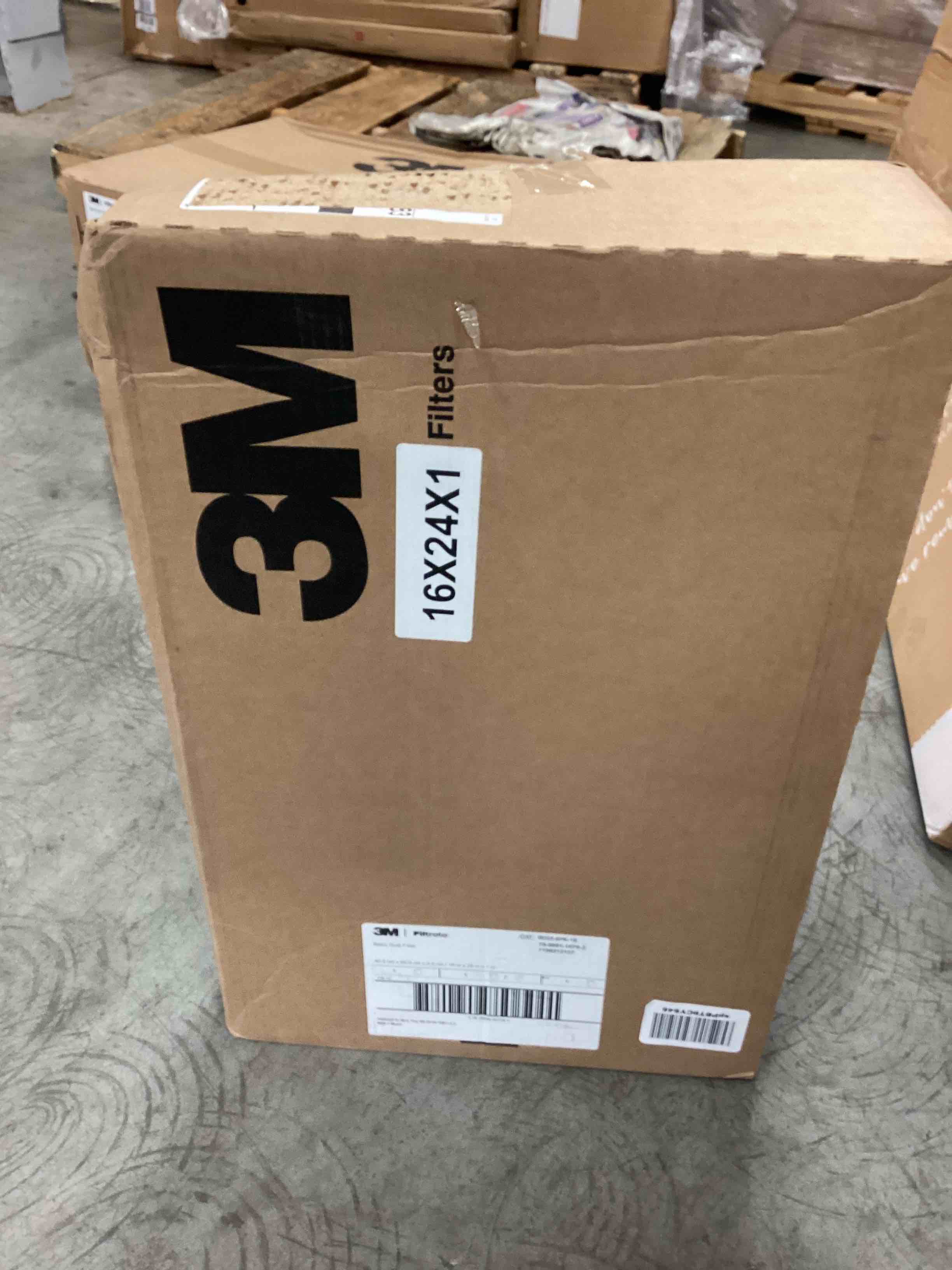 https://s3.amazonaws.com/lotting-images-prod/bidfta/ORG5054594_1694627619944.jpeg