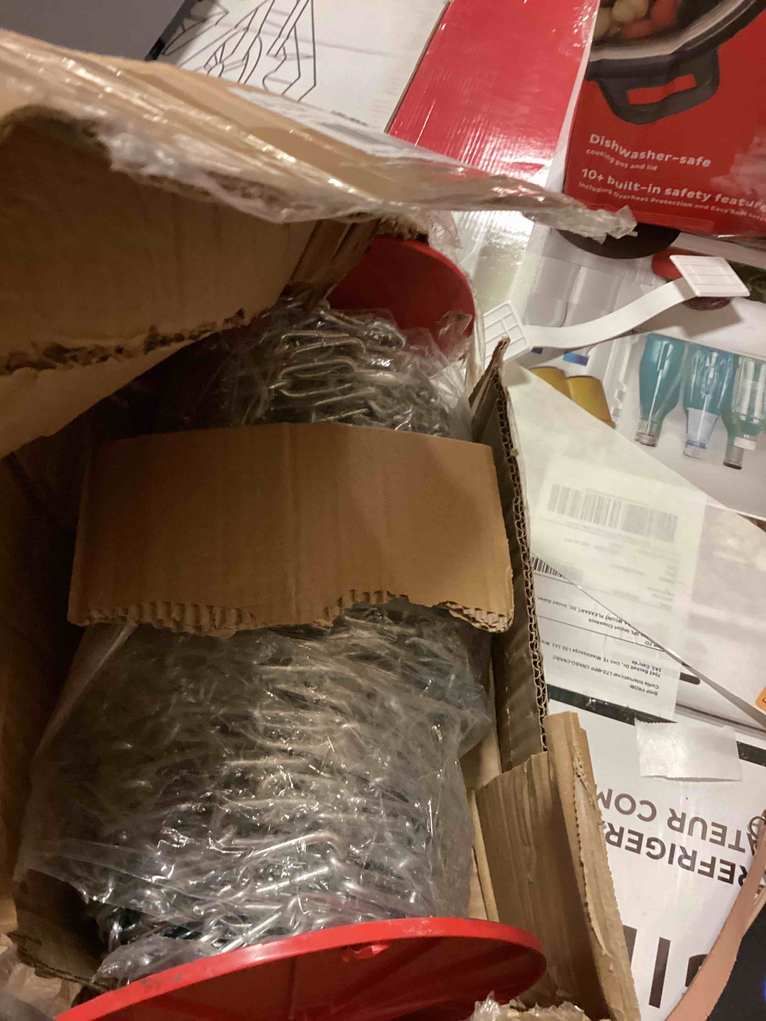 https://s3.amazonaws.com/lotting-images-prod/bidfta/ORG5055229_1697468384045.jpeg