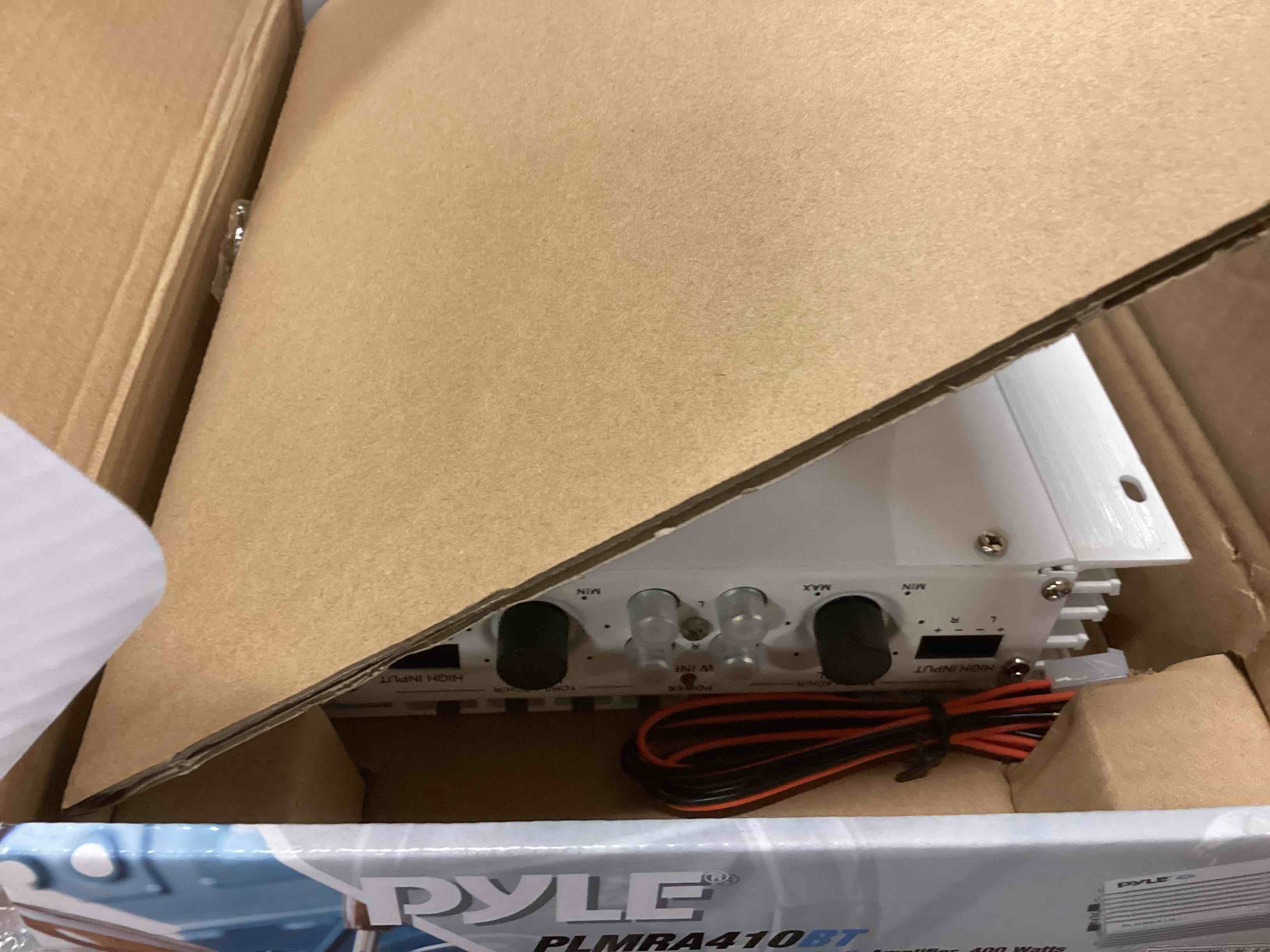 https://s3.amazonaws.com/lotting-images-prod/bidfta/ORG5055338_1697486753116.jpeg