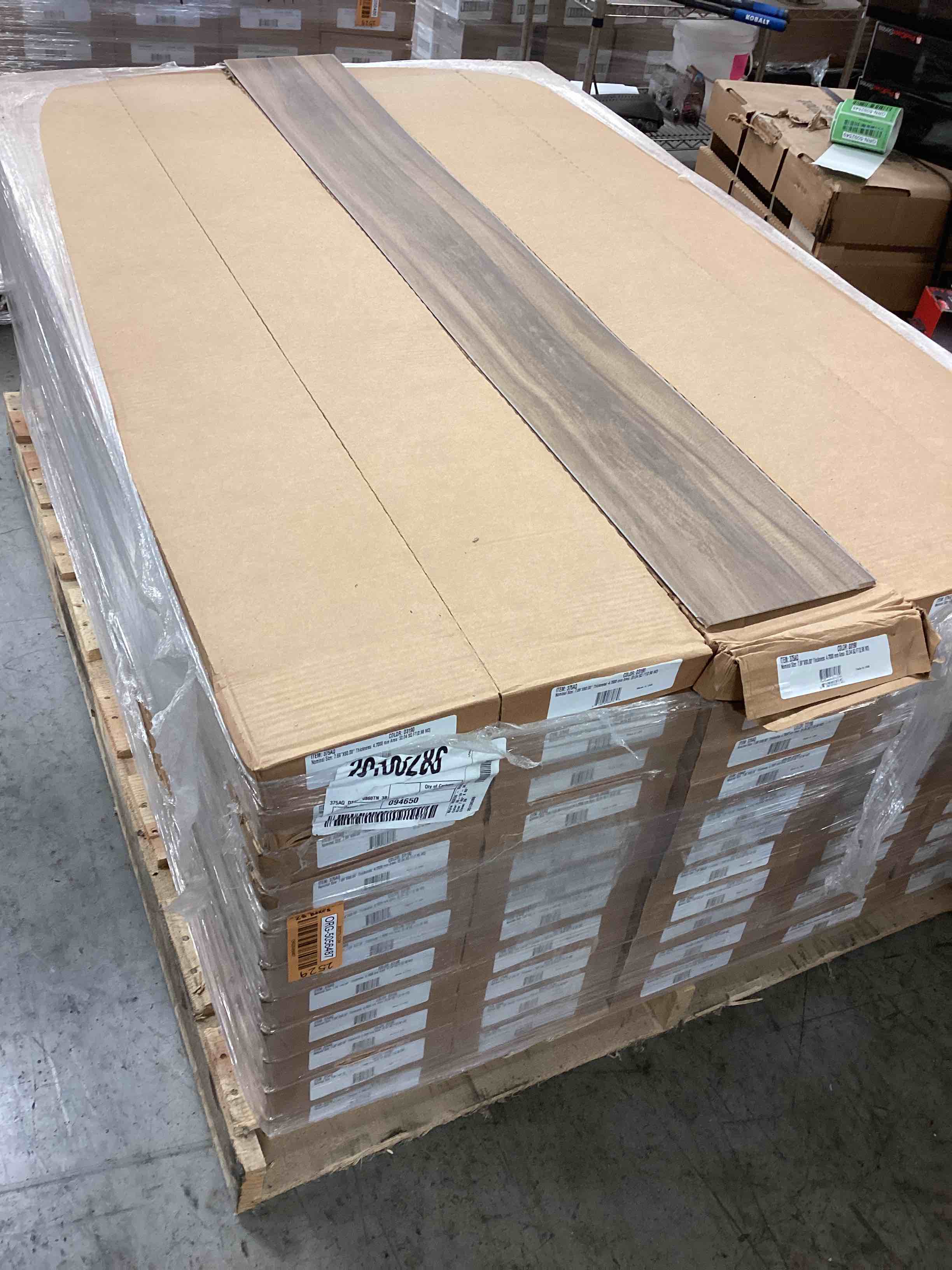 https://s3.amazonaws.com/lotting-images-prod/bidfta/ORG5056490_1694017915589.jpeg