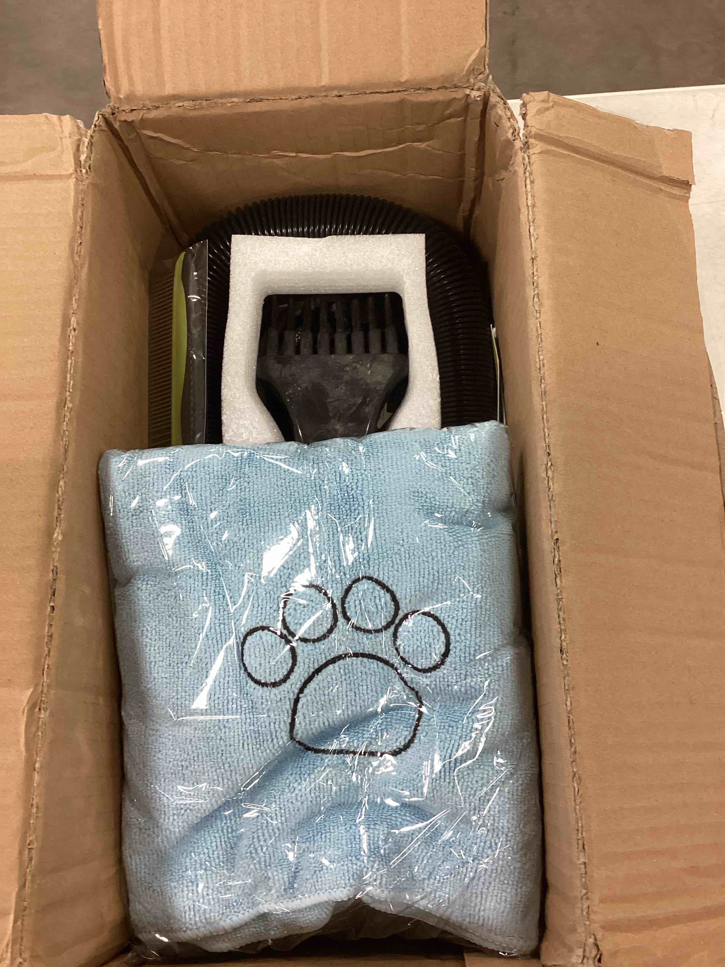 https://s3.amazonaws.com/lotting-images-prod/bidfta/ORG5057339_1693507550910.jpeg