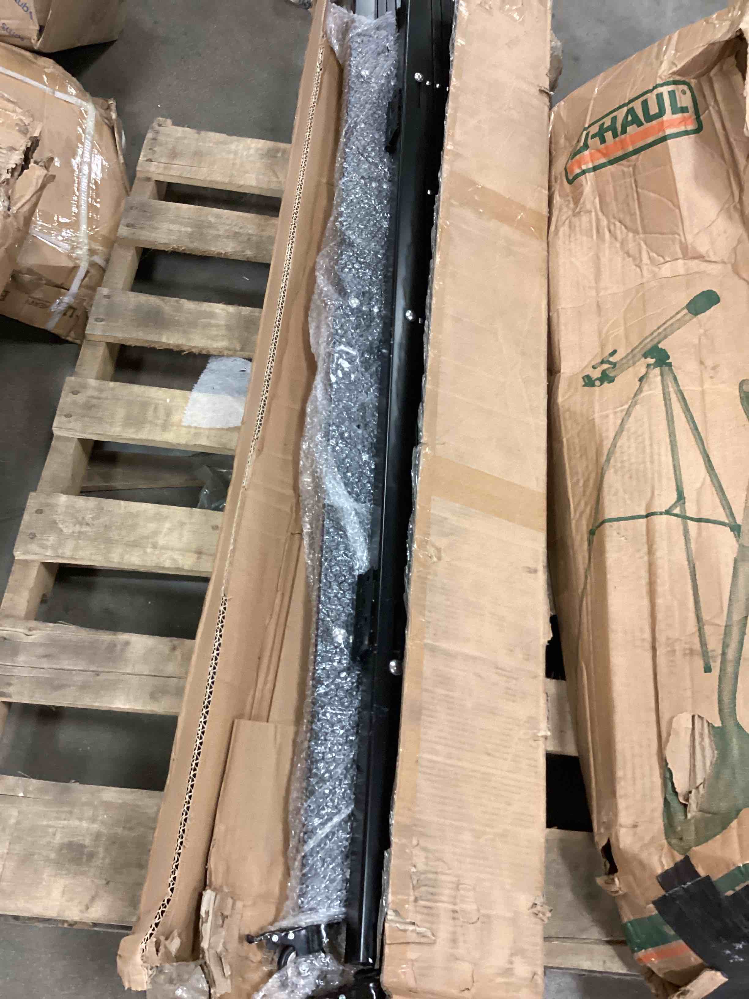 https://s3.amazonaws.com/lotting-images-prod/bidfta/ORG5057403_1695135647238.jpeg