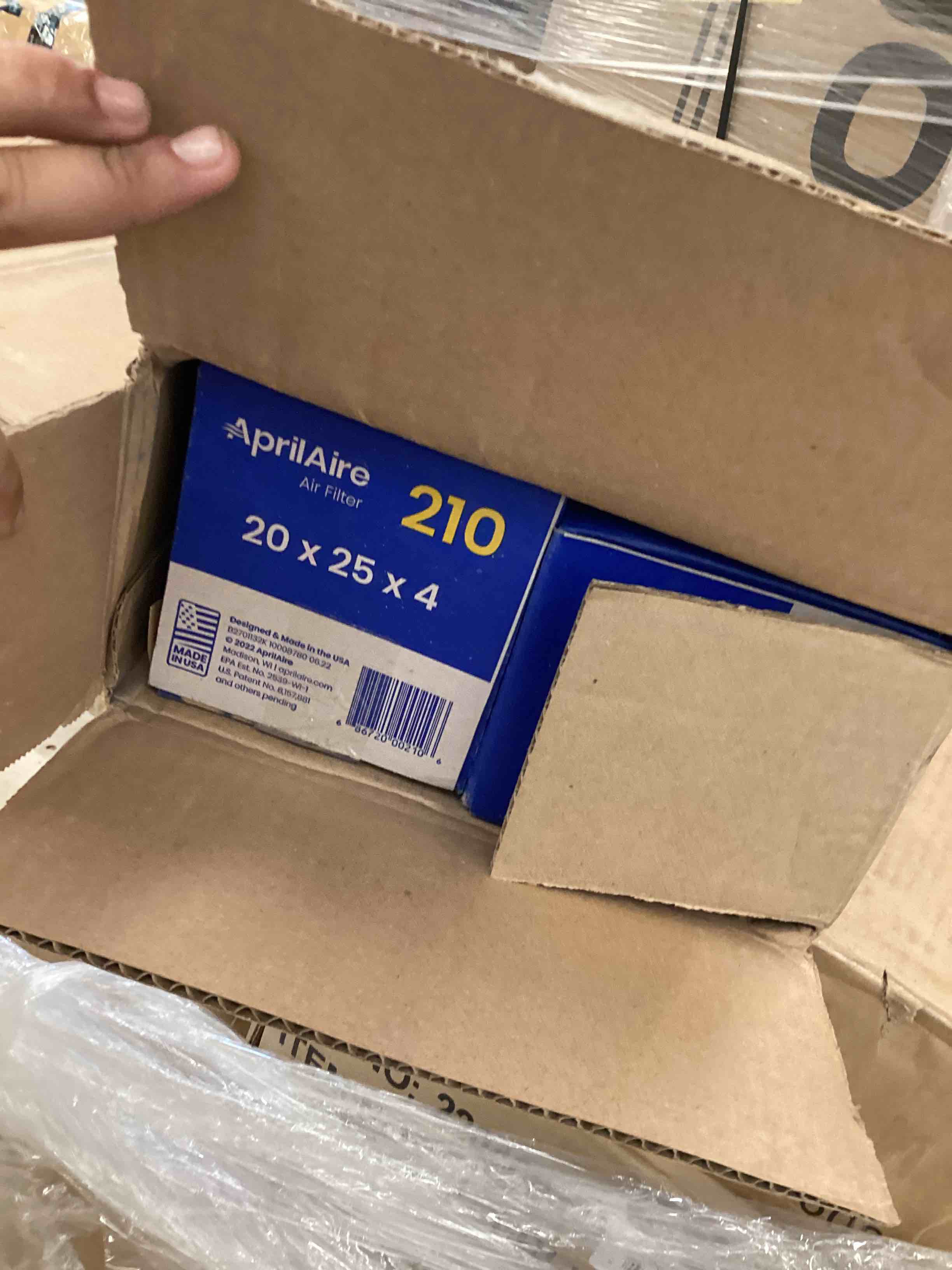 https://s3.amazonaws.com/lotting-images-prod/bidfta/ORG5057613_1696442391328.jpeg