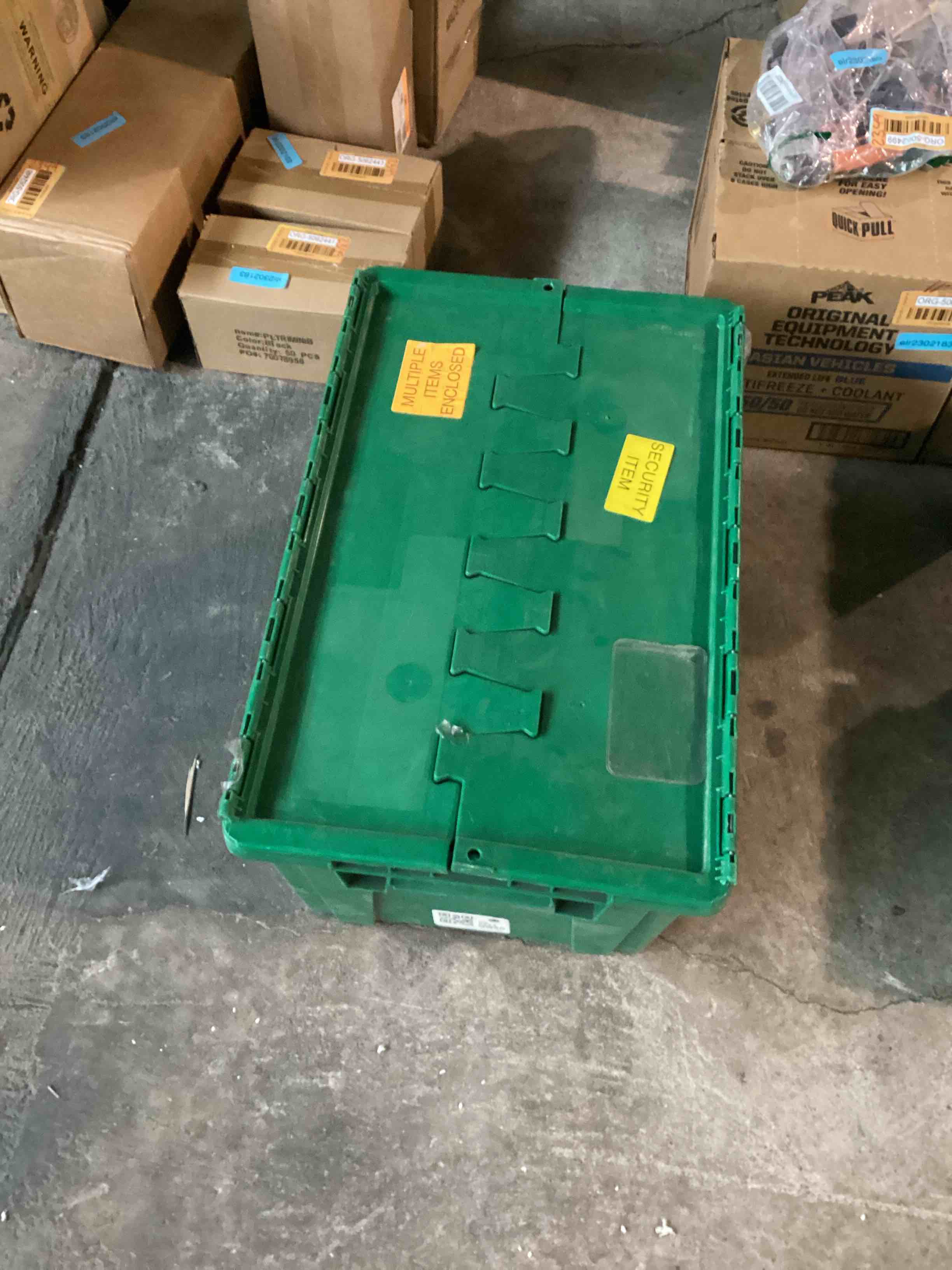 https://s3.amazonaws.com/lotting-images-prod/bidfta/ORG5062498_1700511786419.jpeg