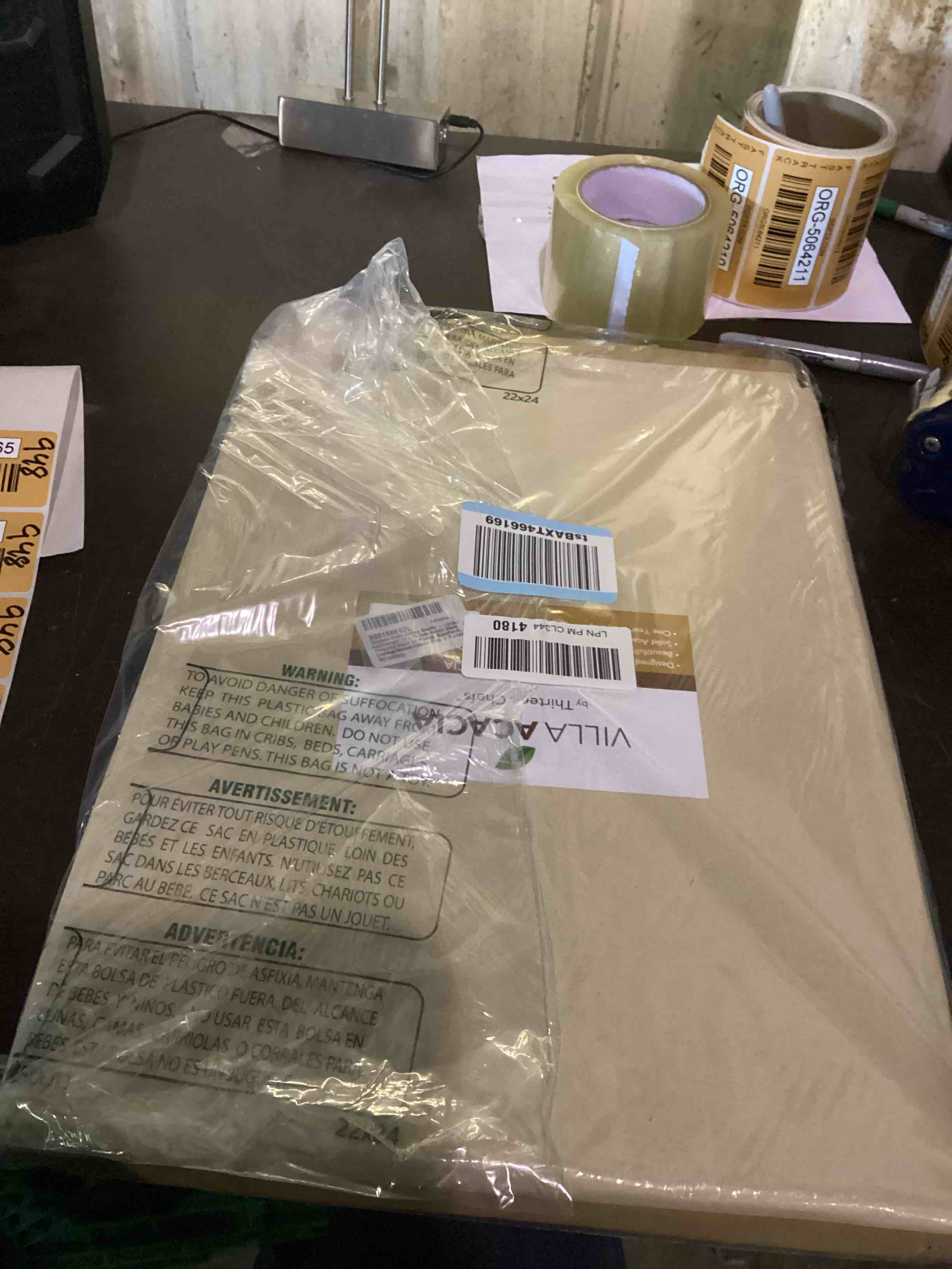 https://s3.amazonaws.com/lotting-images-prod/bidfta/ORG5064165_1710878190720.jpeg