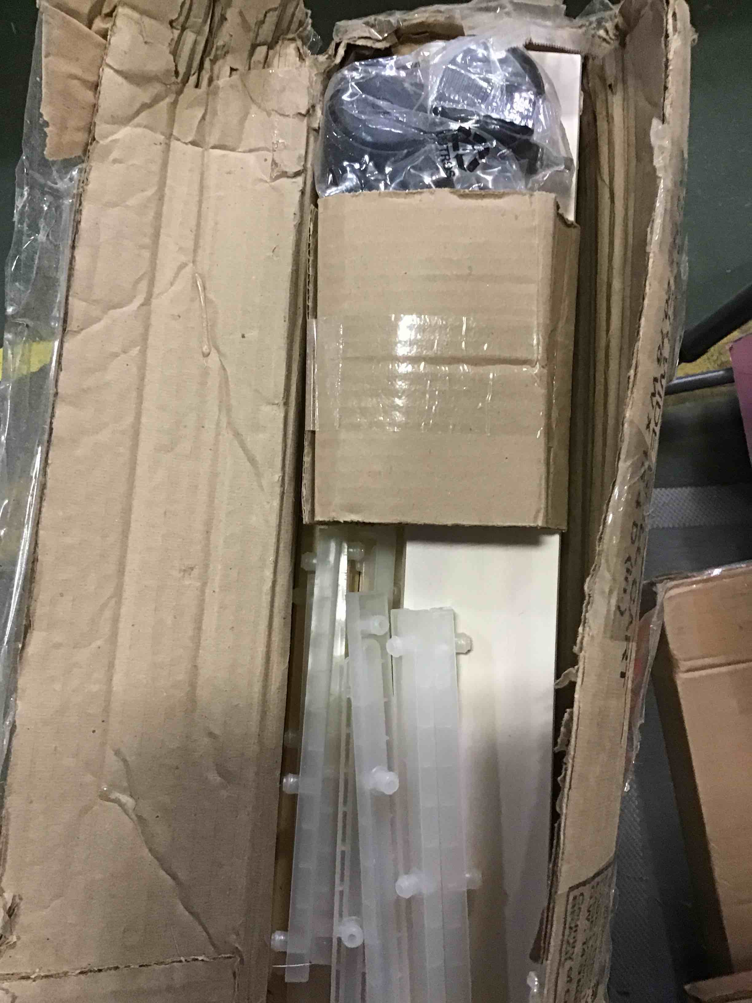 https://s3.amazonaws.com/lotting-images-prod/bidfta/ORG5090069_1695321599579.jpeg