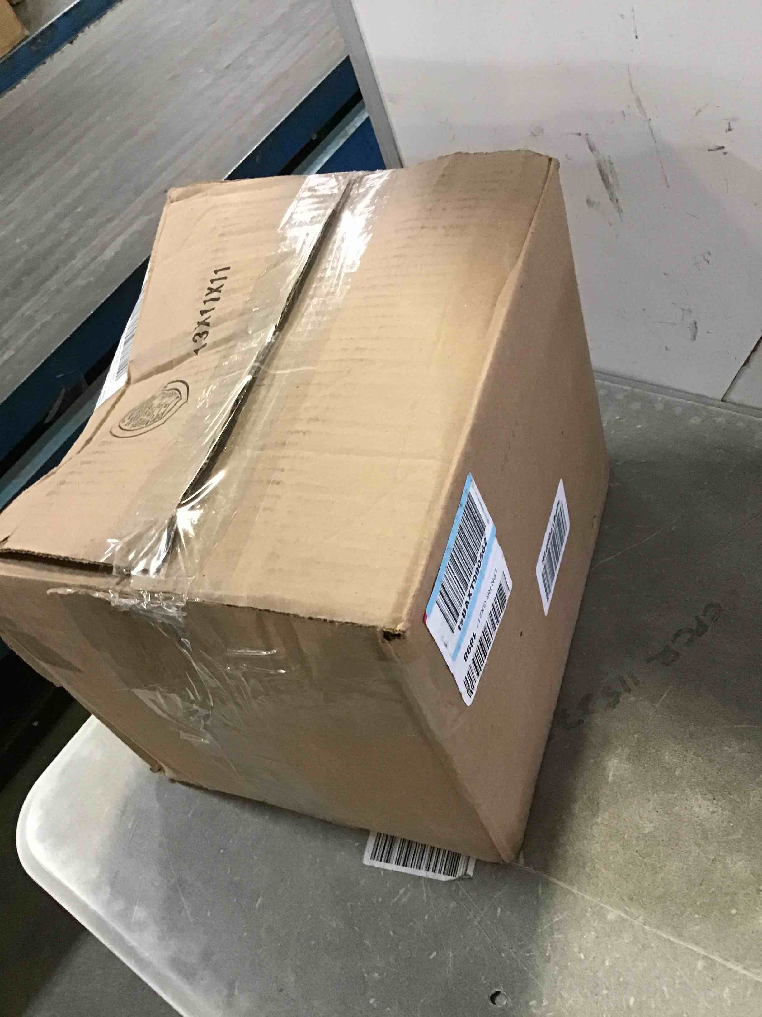 https://s3.amazonaws.com/lotting-images-prod/bidfta/ORG5090587_1695745328013.jpeg
