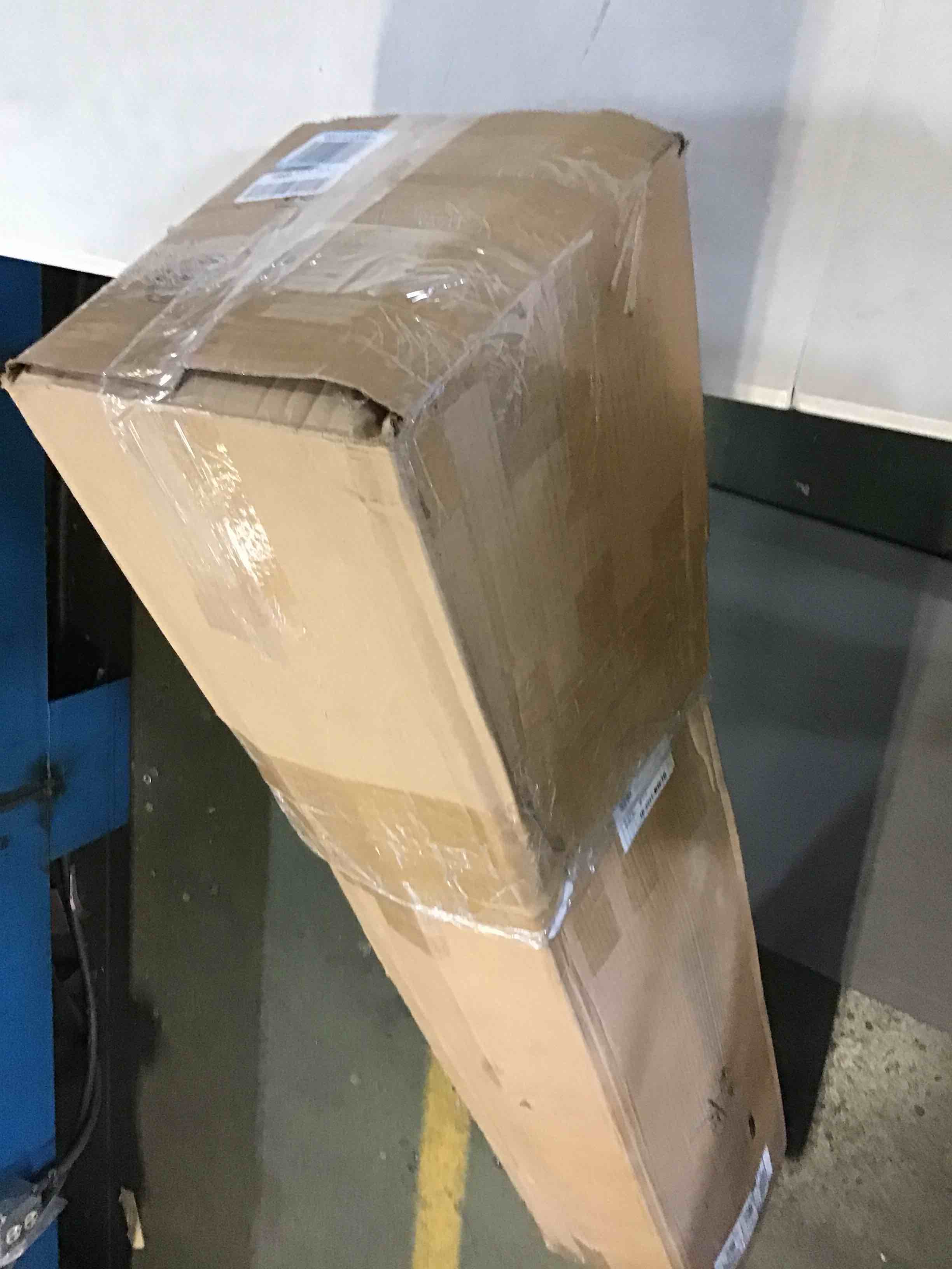 https://s3.amazonaws.com/lotting-images-prod/bidfta/ORG5091405_1696258830473.jpeg