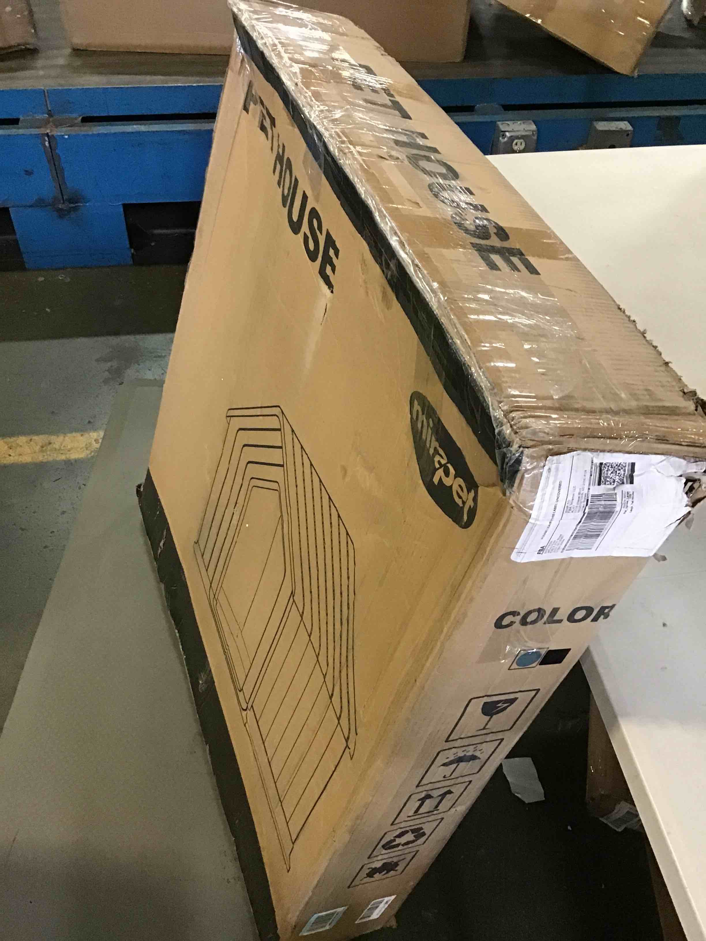 https://s3.amazonaws.com/lotting-images-prod/bidfta/ORG5091409_1696259489735.jpeg