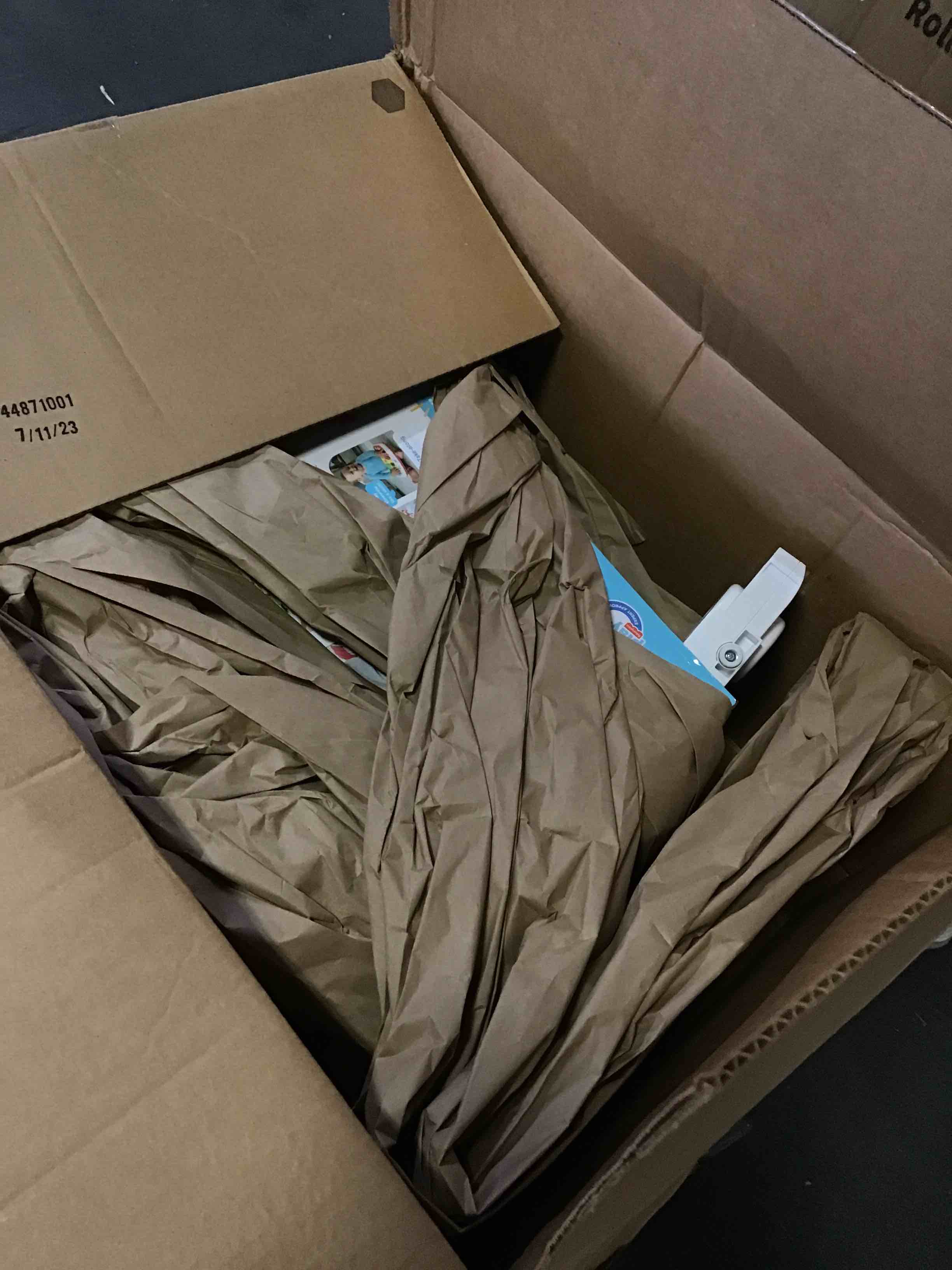 https://s3.amazonaws.com/lotting-images-prod/bidfta/ORG5091747_1695321943964.jpeg