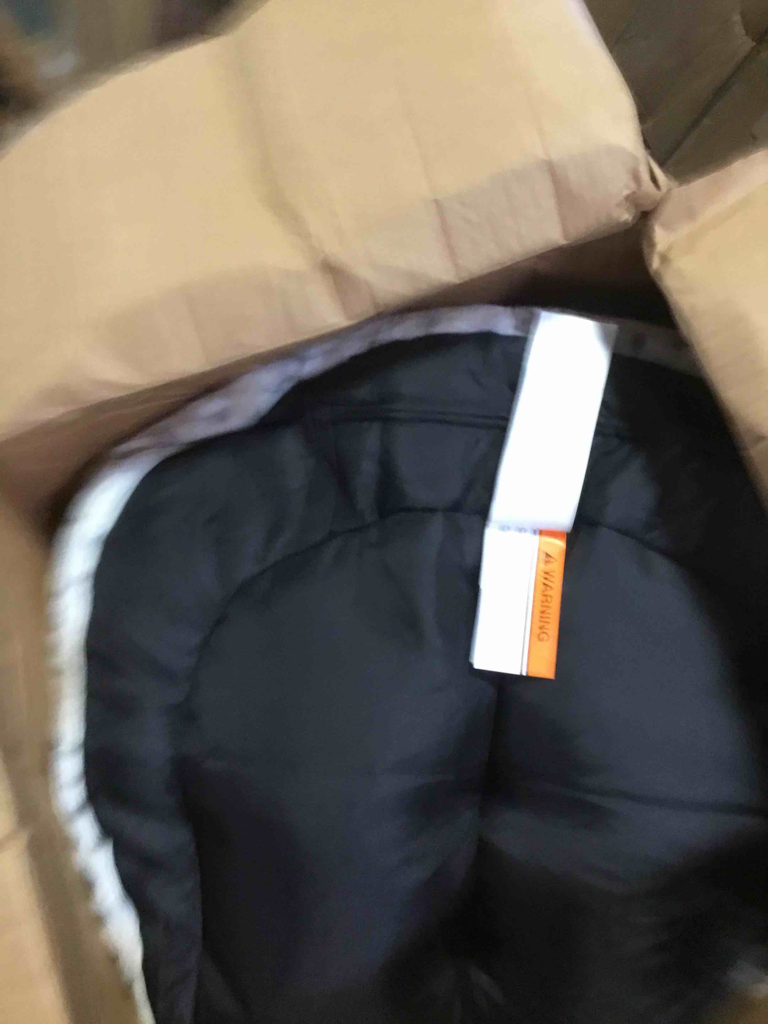 https://s3.amazonaws.com/lotting-images-prod/bidfta/ORG5091815_1695395612497.jpeg