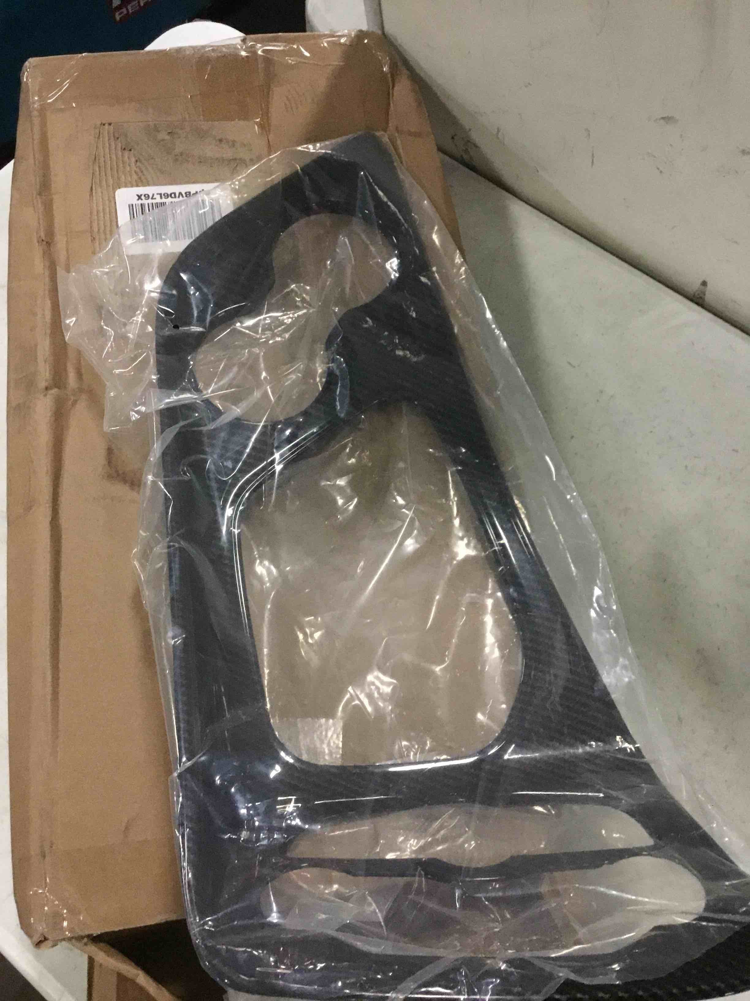 https://s3.amazonaws.com/lotting-images-prod/bidfta/ORG5092148_1695824987680.jpeg