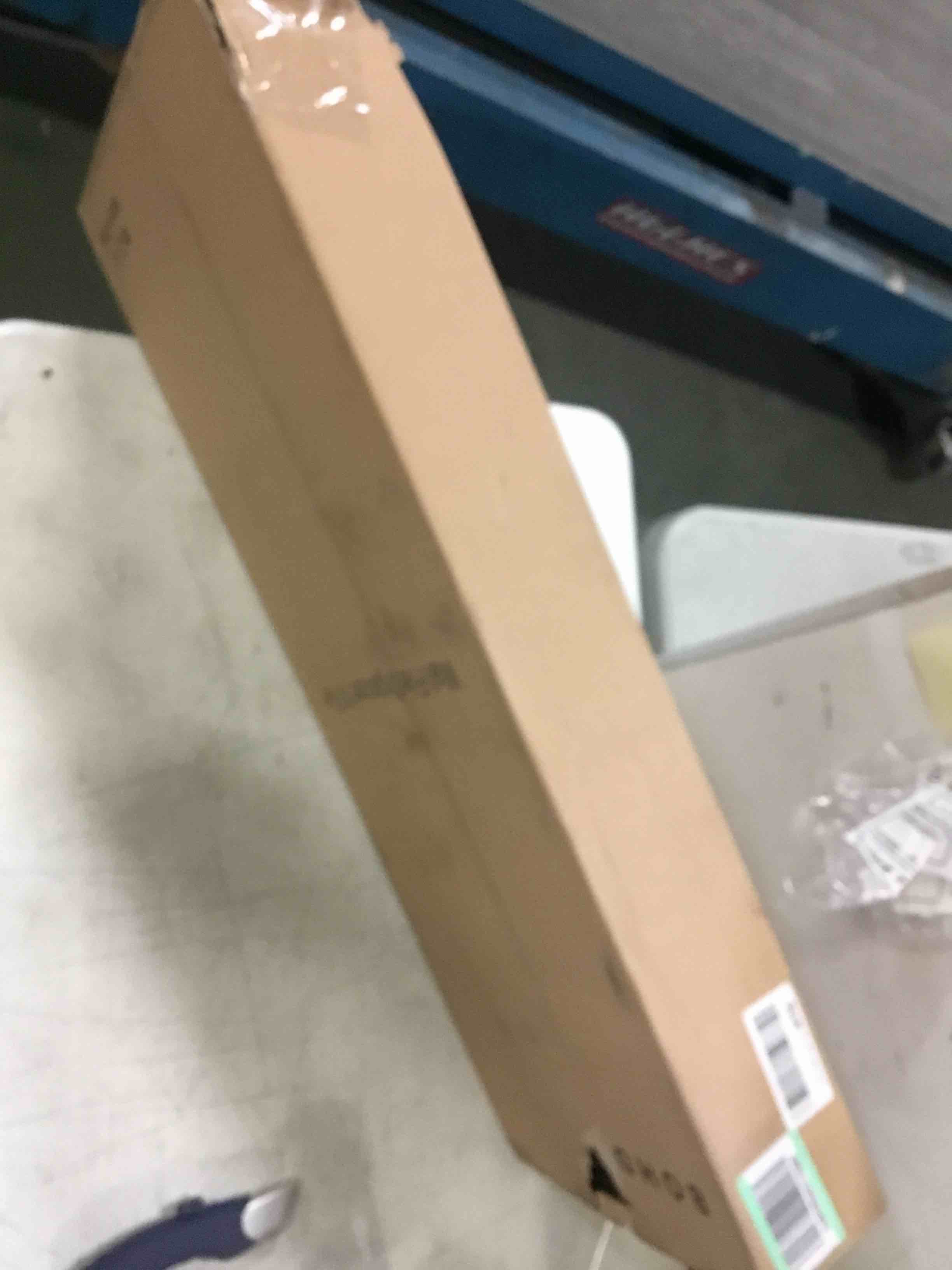https://s3.amazonaws.com/lotting-images-prod/bidfta/ORG5092170_1695828057672.jpeg