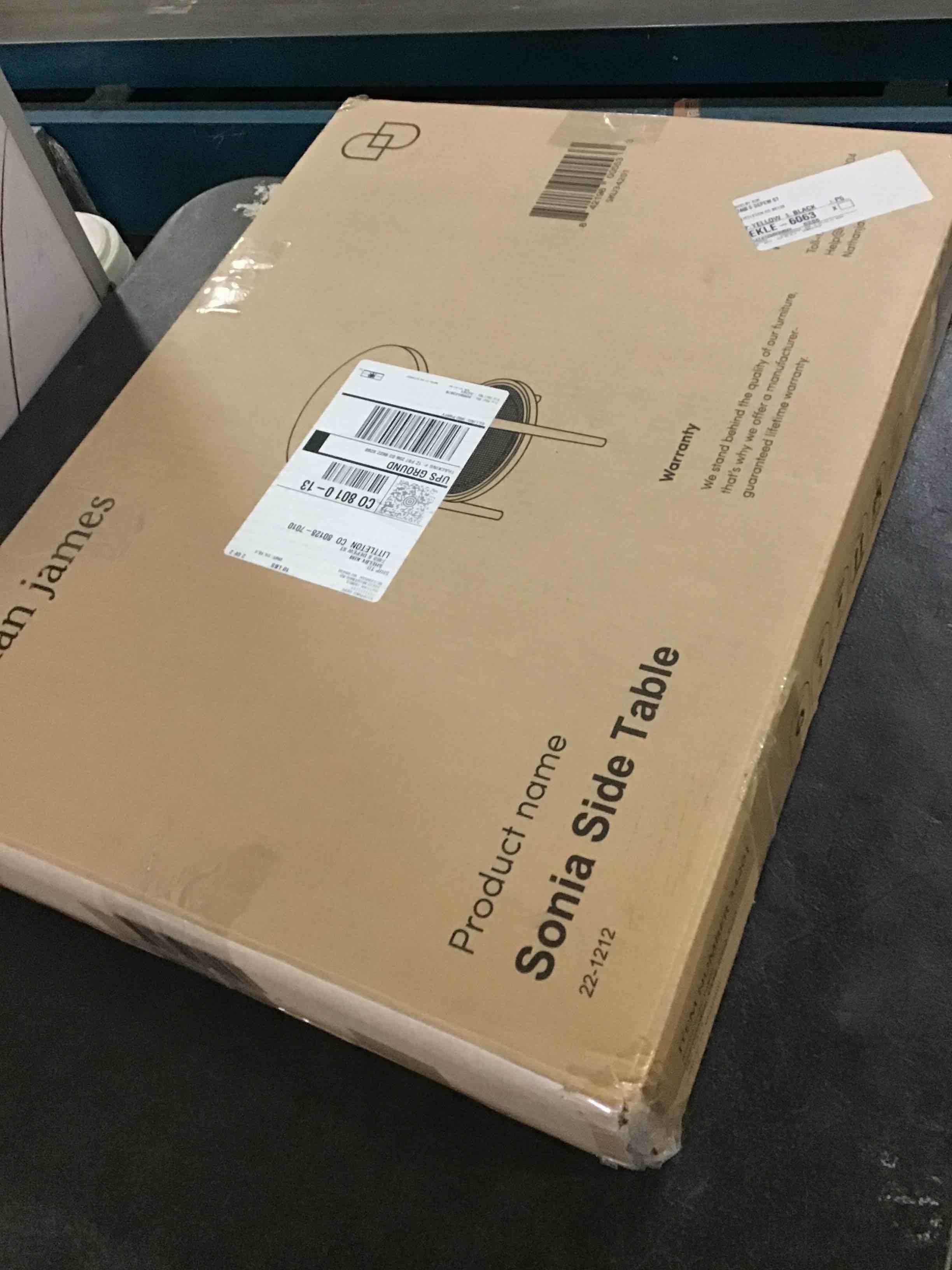 https://s3.amazonaws.com/lotting-images-prod/bidfta/ORG5092940_1696866659628.jpeg