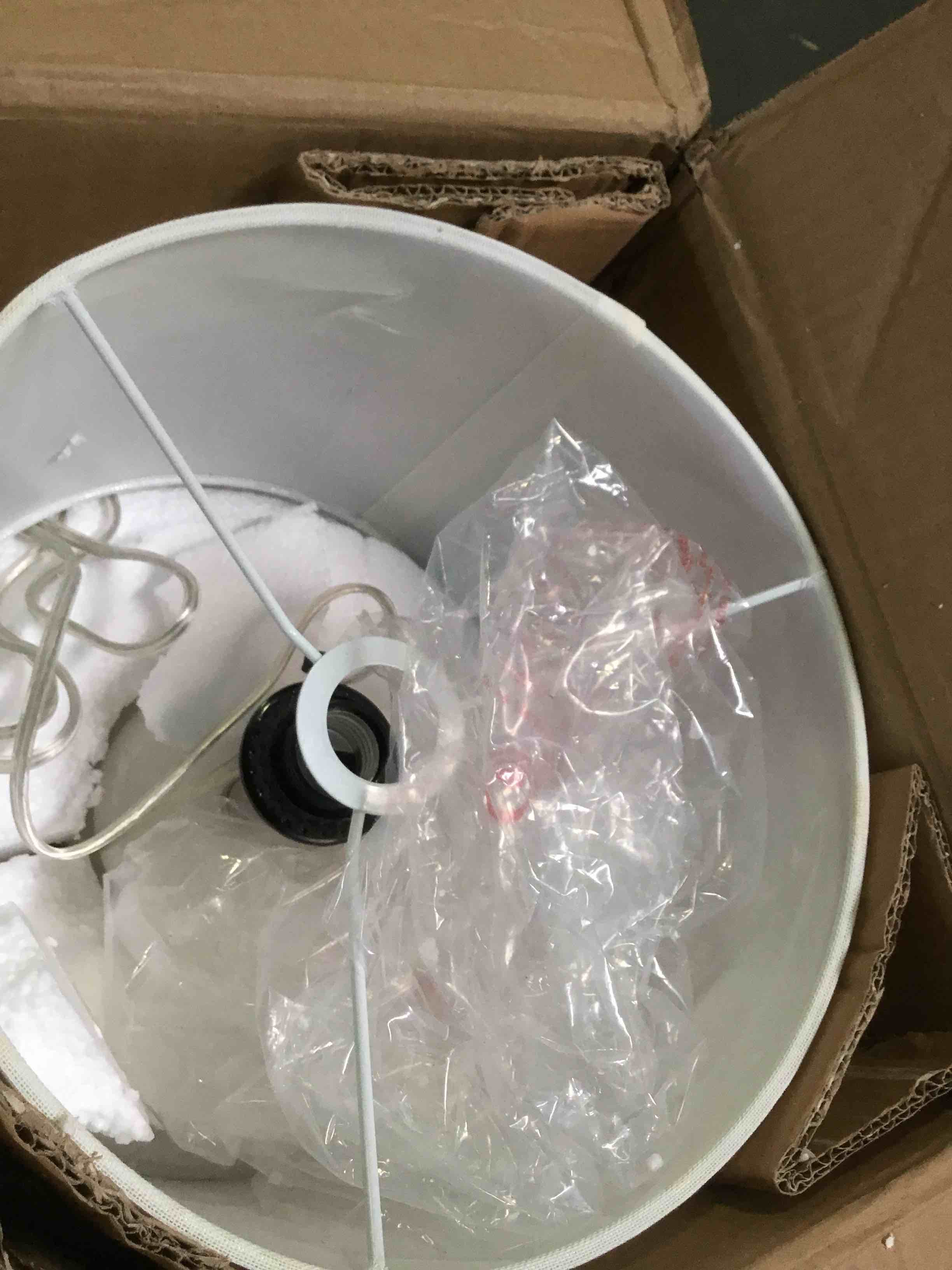 https://s3.amazonaws.com/lotting-images-prod/bidfta/ORG5092985_1695321300466.jpeg