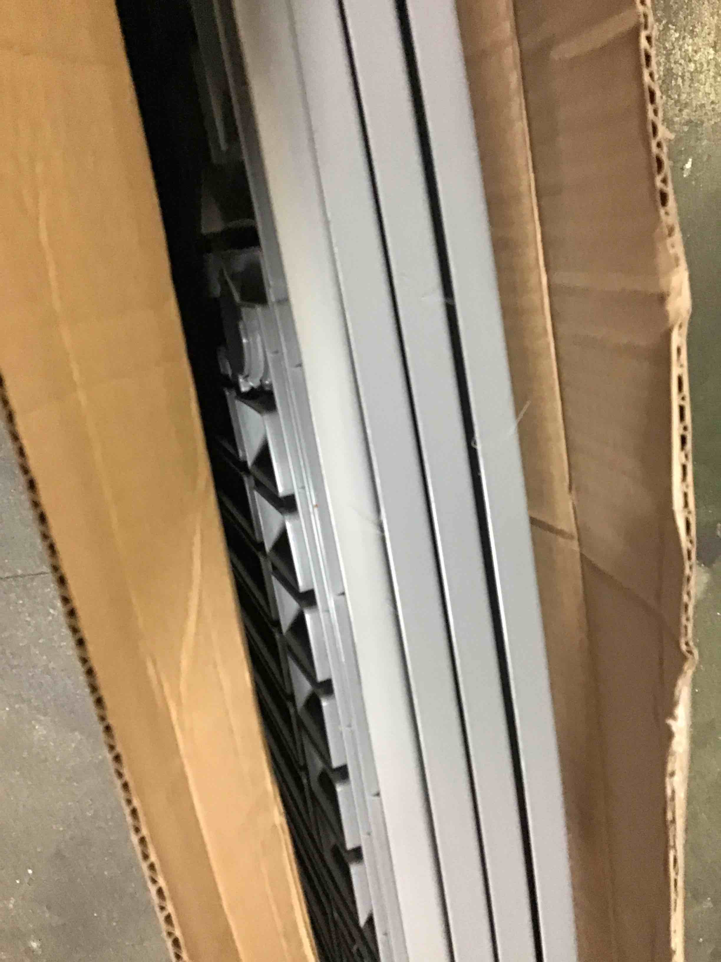 https://s3.amazonaws.com/lotting-images-prod/bidfta/ORG5095536_1695906928886.jpeg