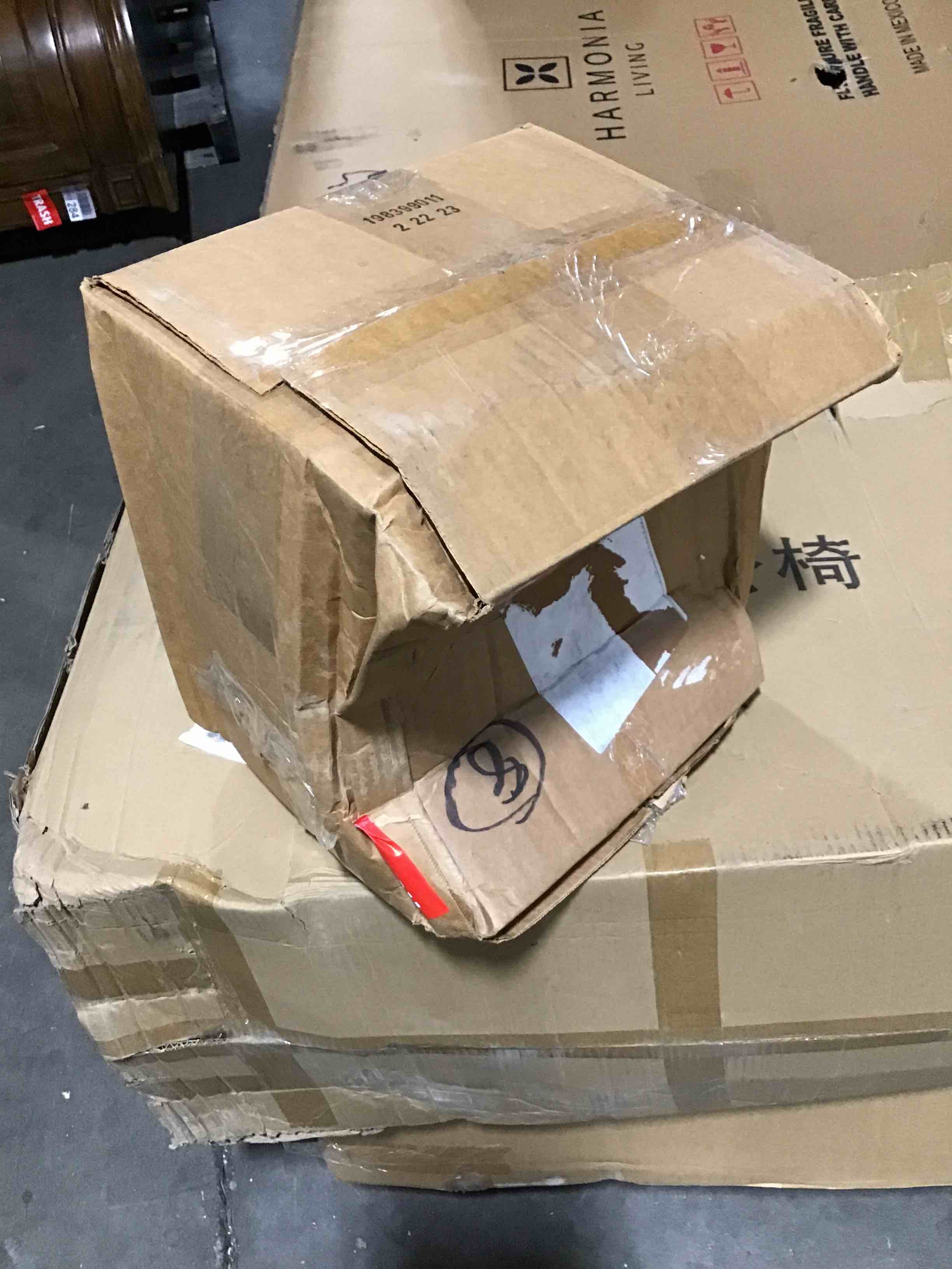 https://s3.amazonaws.com/lotting-images-prod/bidfta/ORG5097138_1696277428159.jpeg