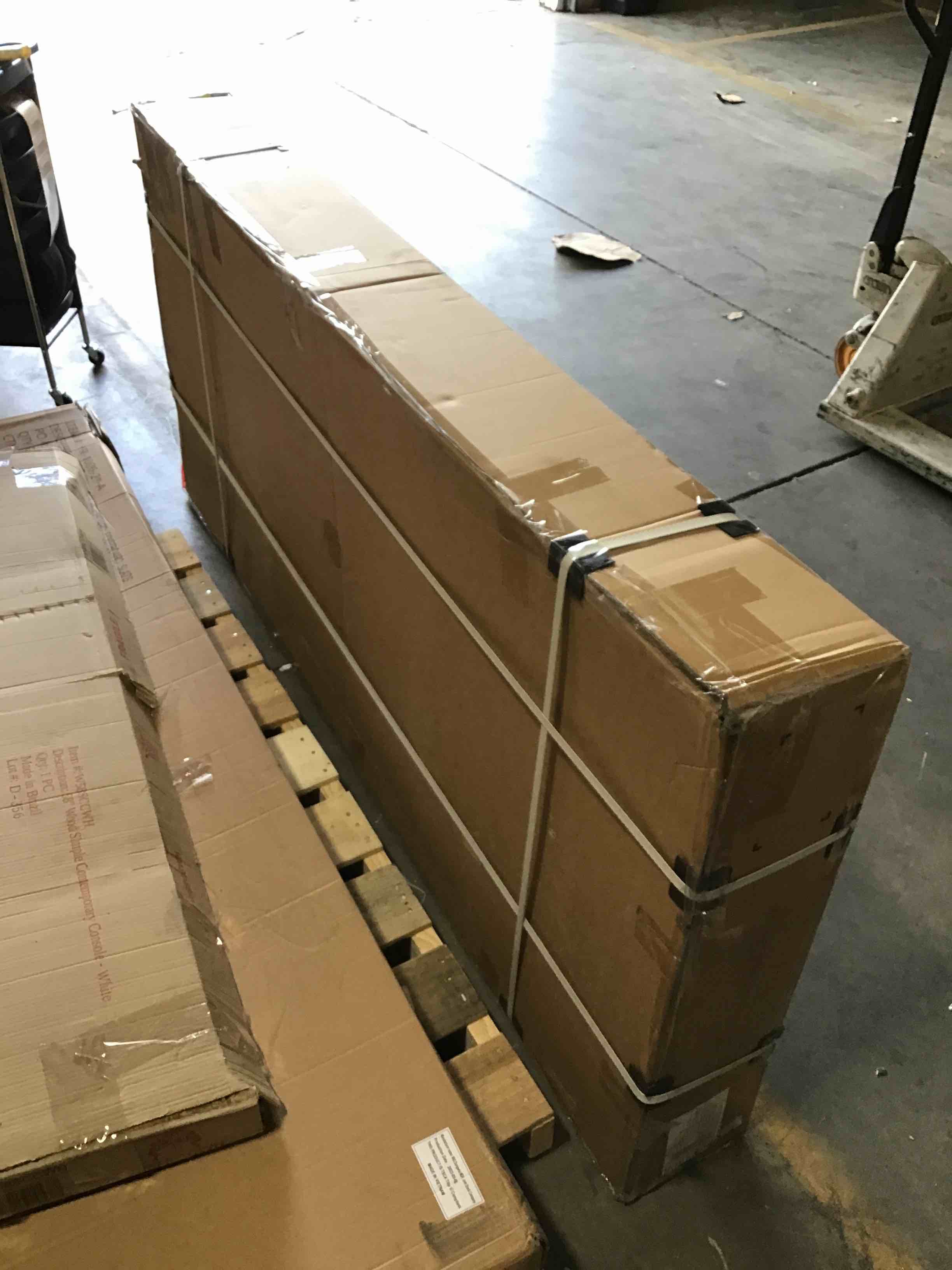 https://s3.amazonaws.com/lotting-images-prod/bidfta/ORG5097328_1696605667497.jpeg