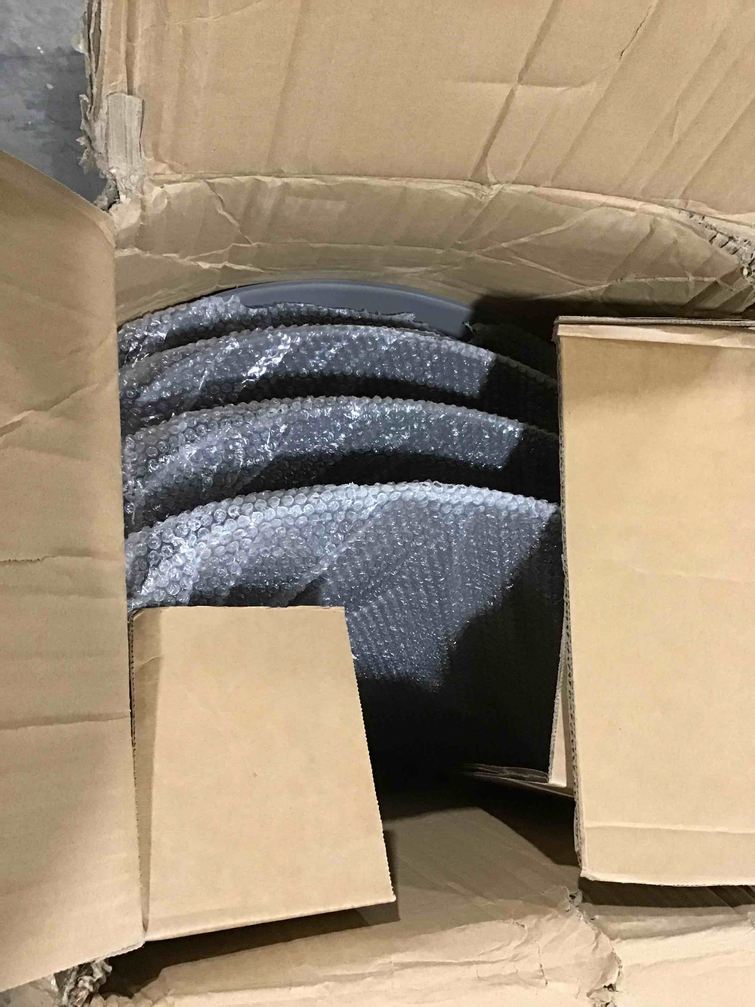 https://s3.amazonaws.com/lotting-images-prod/bidfta/ORG5097845_1695835782479.jpeg