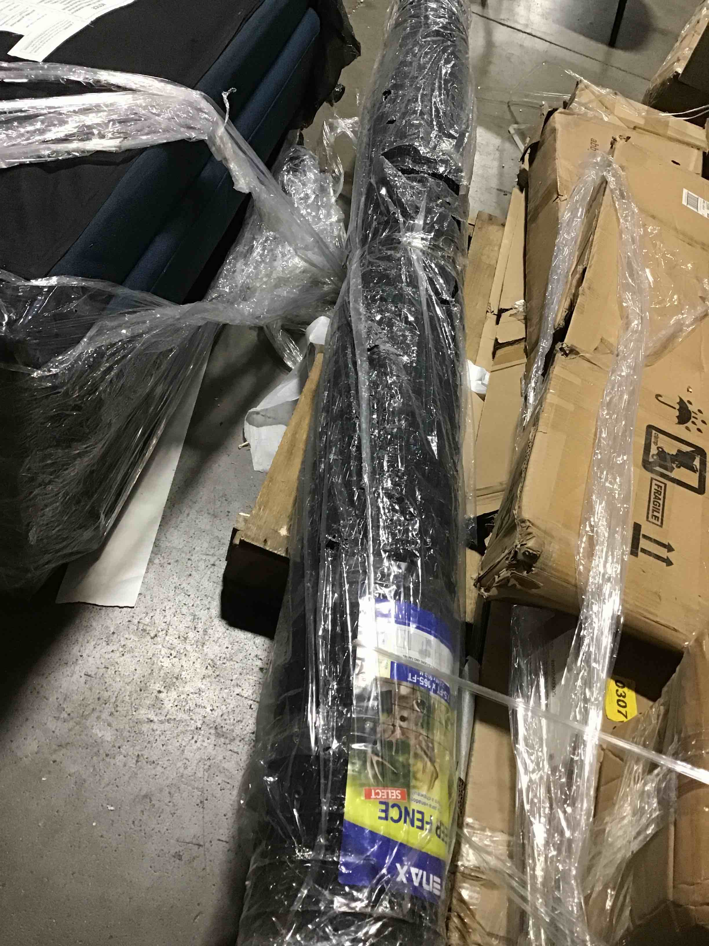 https://s3.amazonaws.com/lotting-images-prod/bidfta/ORG5098050_1696078407357.jpeg