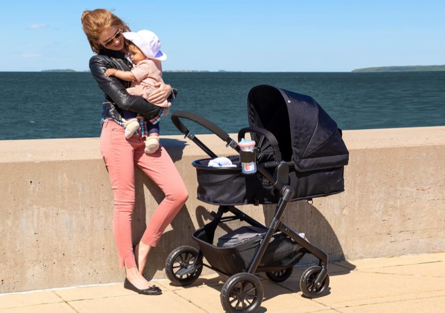 Evenflo Pivot Modular Travel System with LiteMax Infant Car Seat with Anti-Rebound Bar (Casual Gray)