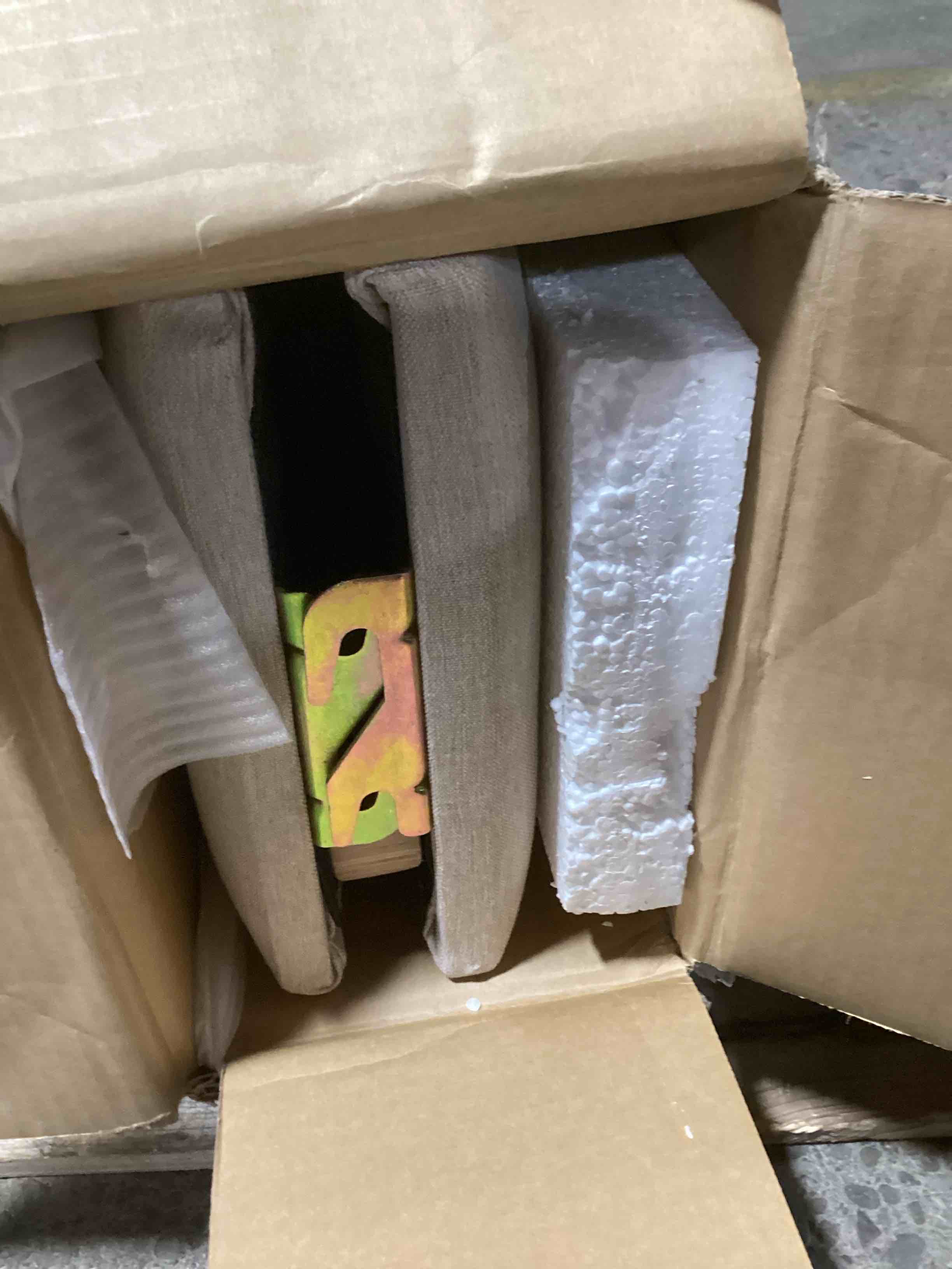https://s3.amazonaws.com/lotting-images-prod/bidfta/ORG5101774_1730400722555.jpeg