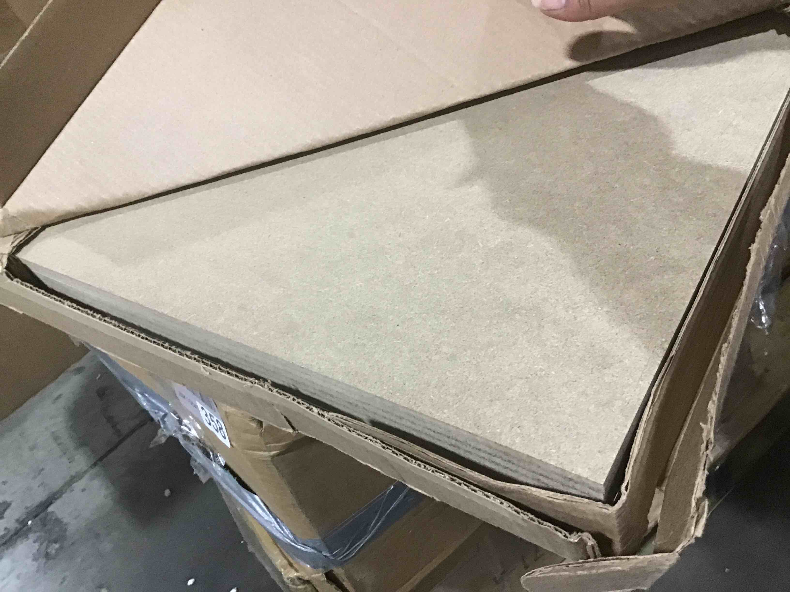https://s3.amazonaws.com/lotting-images-prod/bidfta/ORG5104561_1697124455180.jpeg