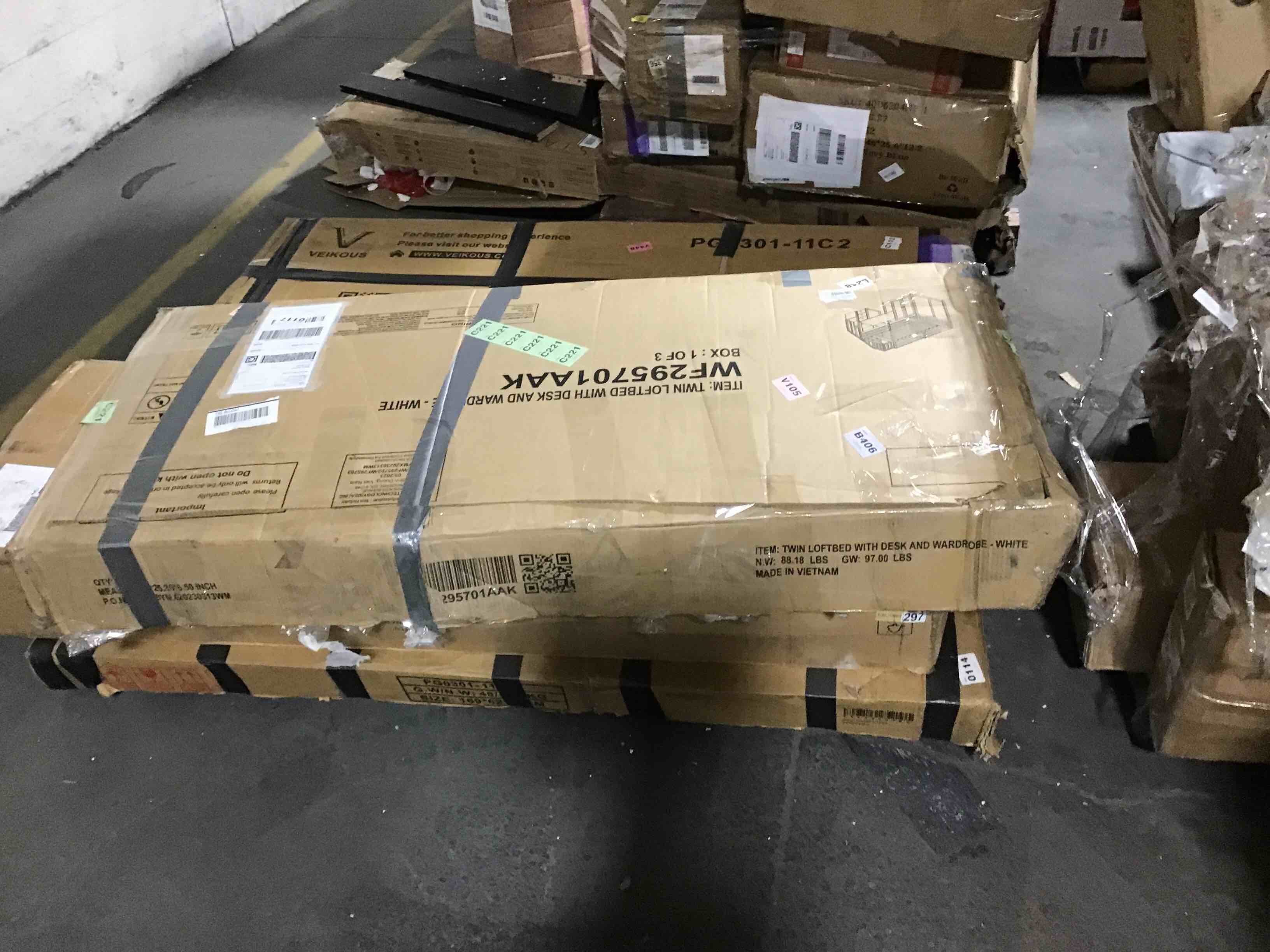 https://s3.amazonaws.com/lotting-images-prod/bidfta/ORG5105108_1695999386871.jpeg