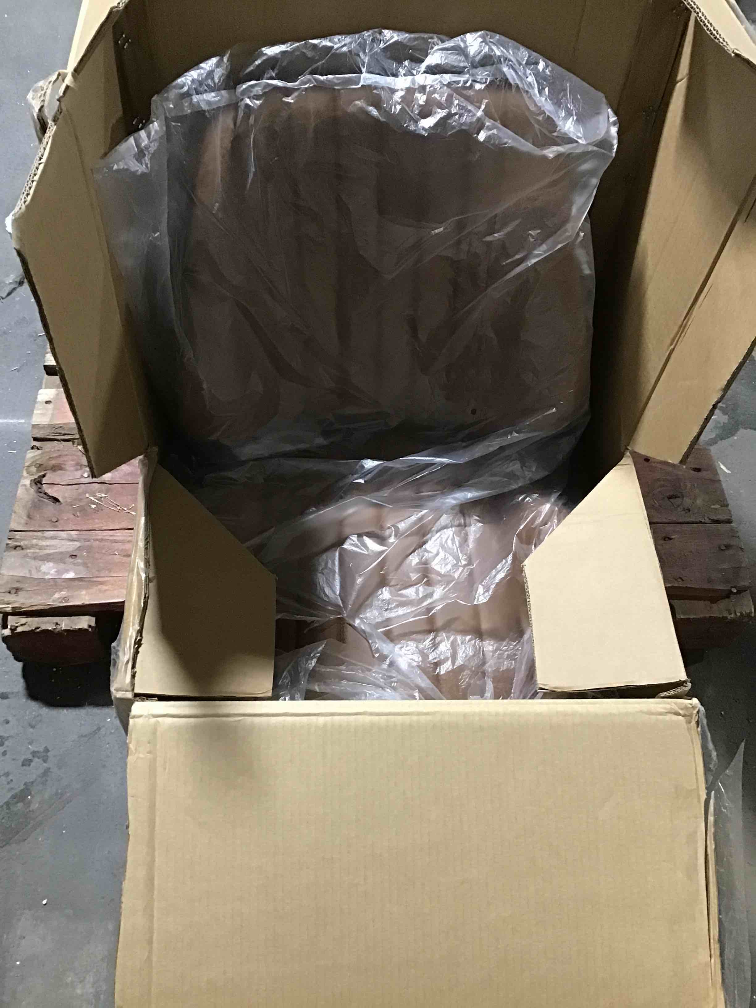 https://s3.amazonaws.com/lotting-images-prod/bidfta/ORG5105153_1696016430947.jpeg
