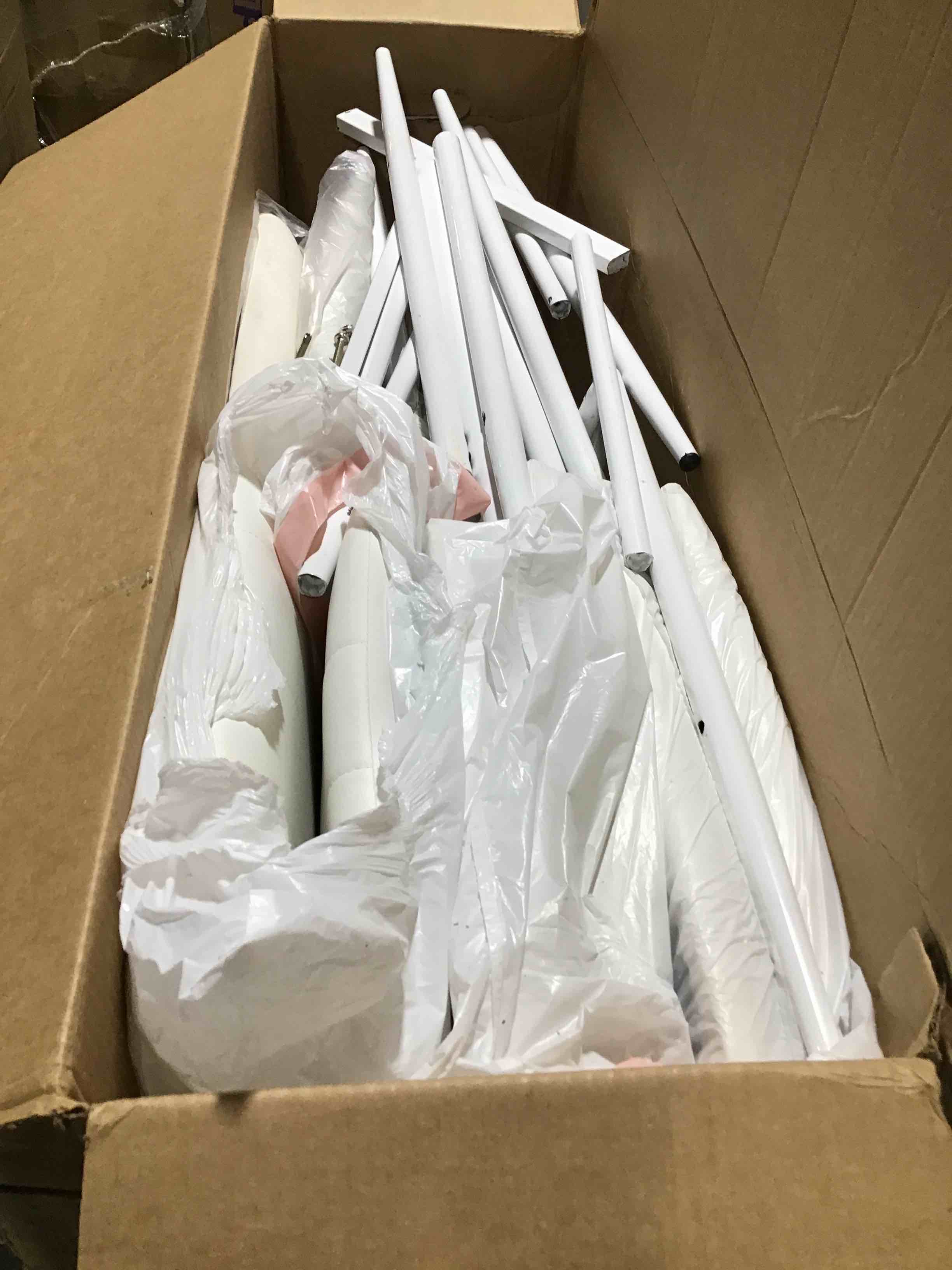 https://s3.amazonaws.com/lotting-images-prod/bidfta/ORG5105273_1696447581386.jpeg