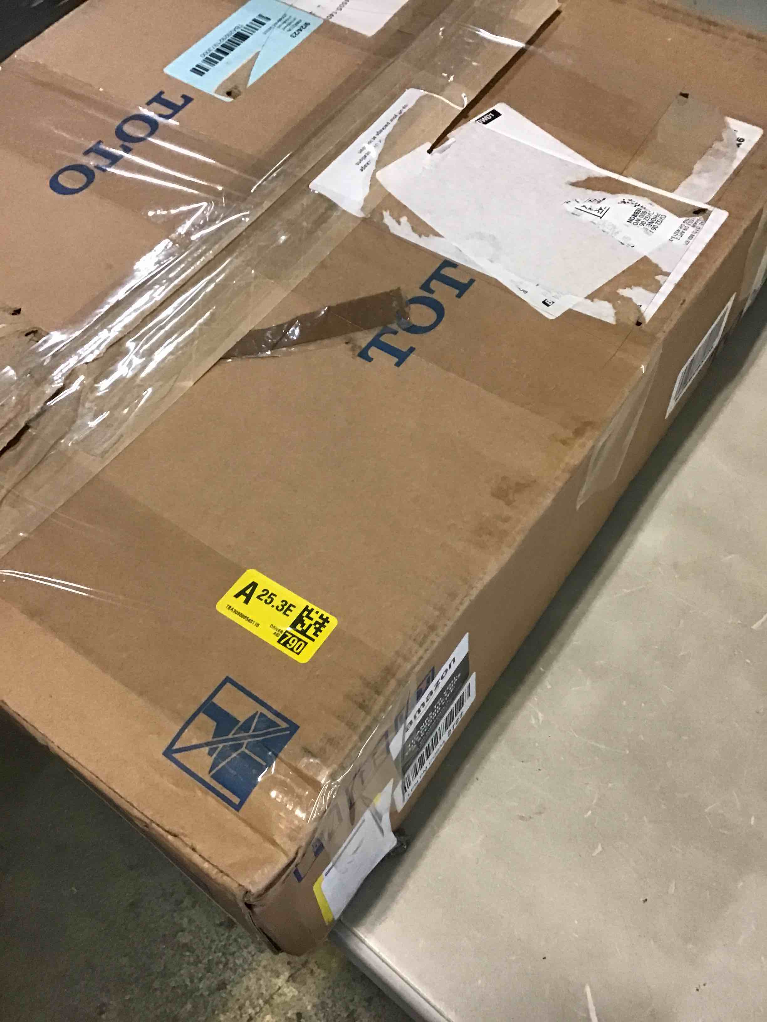 https://s3.amazonaws.com/lotting-images-prod/bidfta/ORG5132696_1701376376006.jpeg