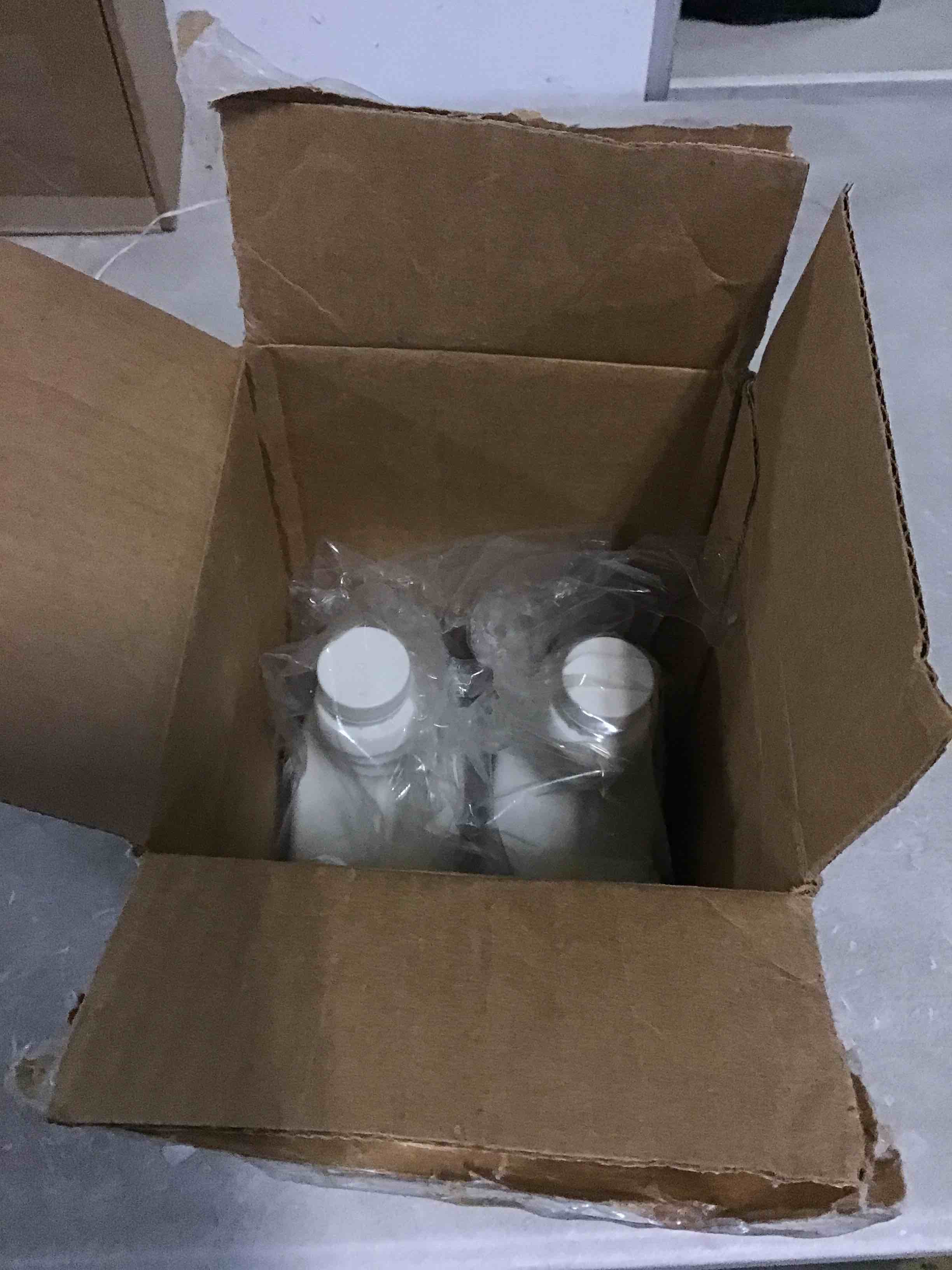 RMR Tub and Tile Cleaner, Mold & Mildew Stain Remover, Industrial