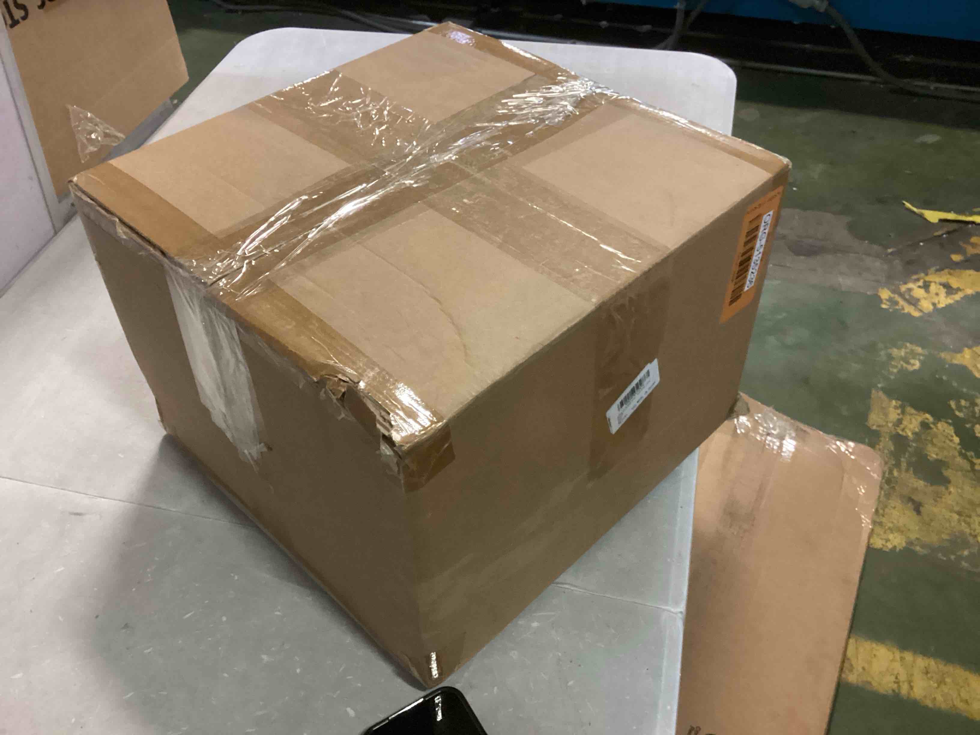 https://s3.amazonaws.com/lotting-images-prod/bidfta/ORG5135236_1701093379693.jpeg
