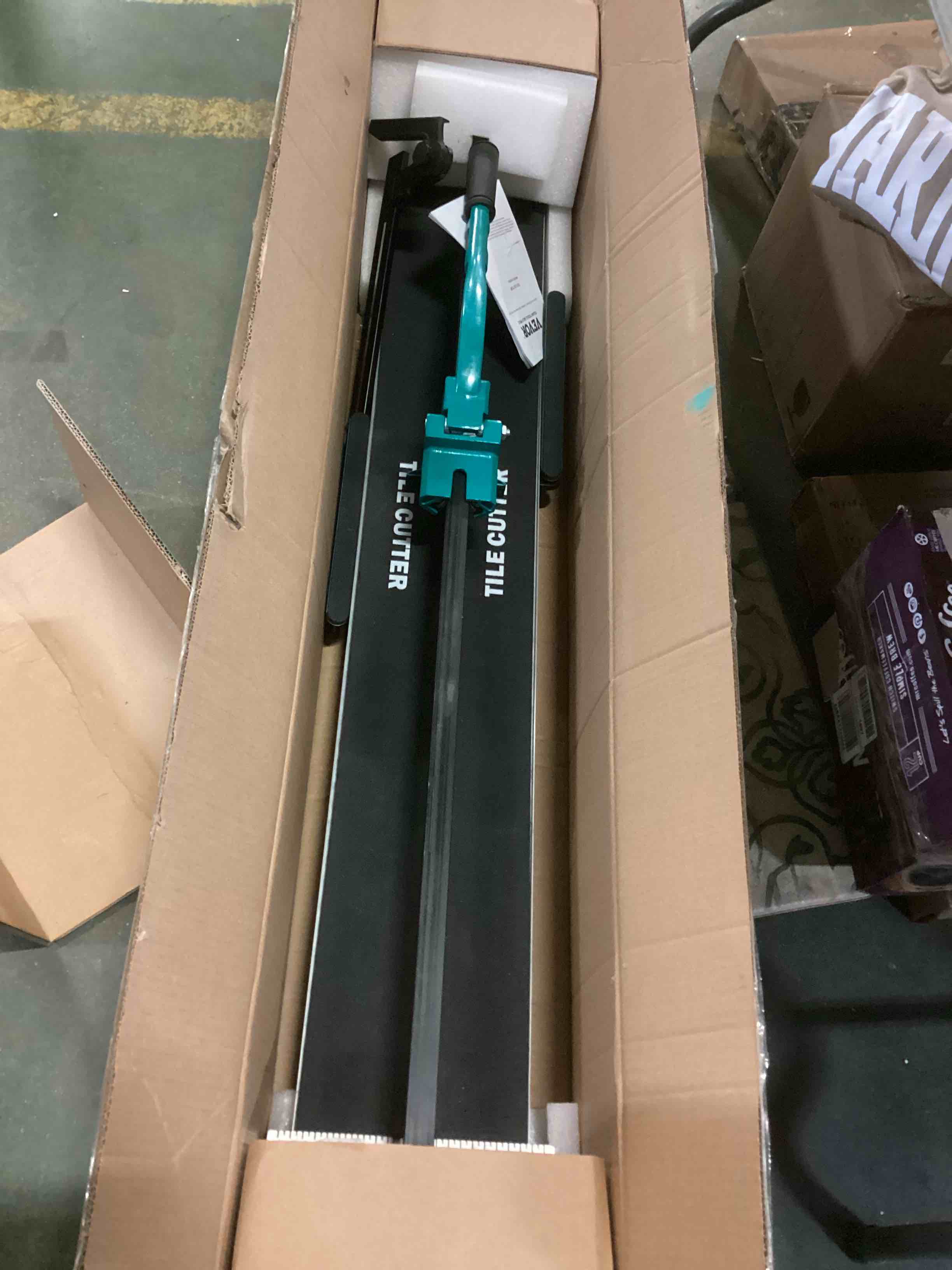 https://s3.amazonaws.com/lotting-images-prod/bidfta/ORG5135372_1701177331813.jpeg