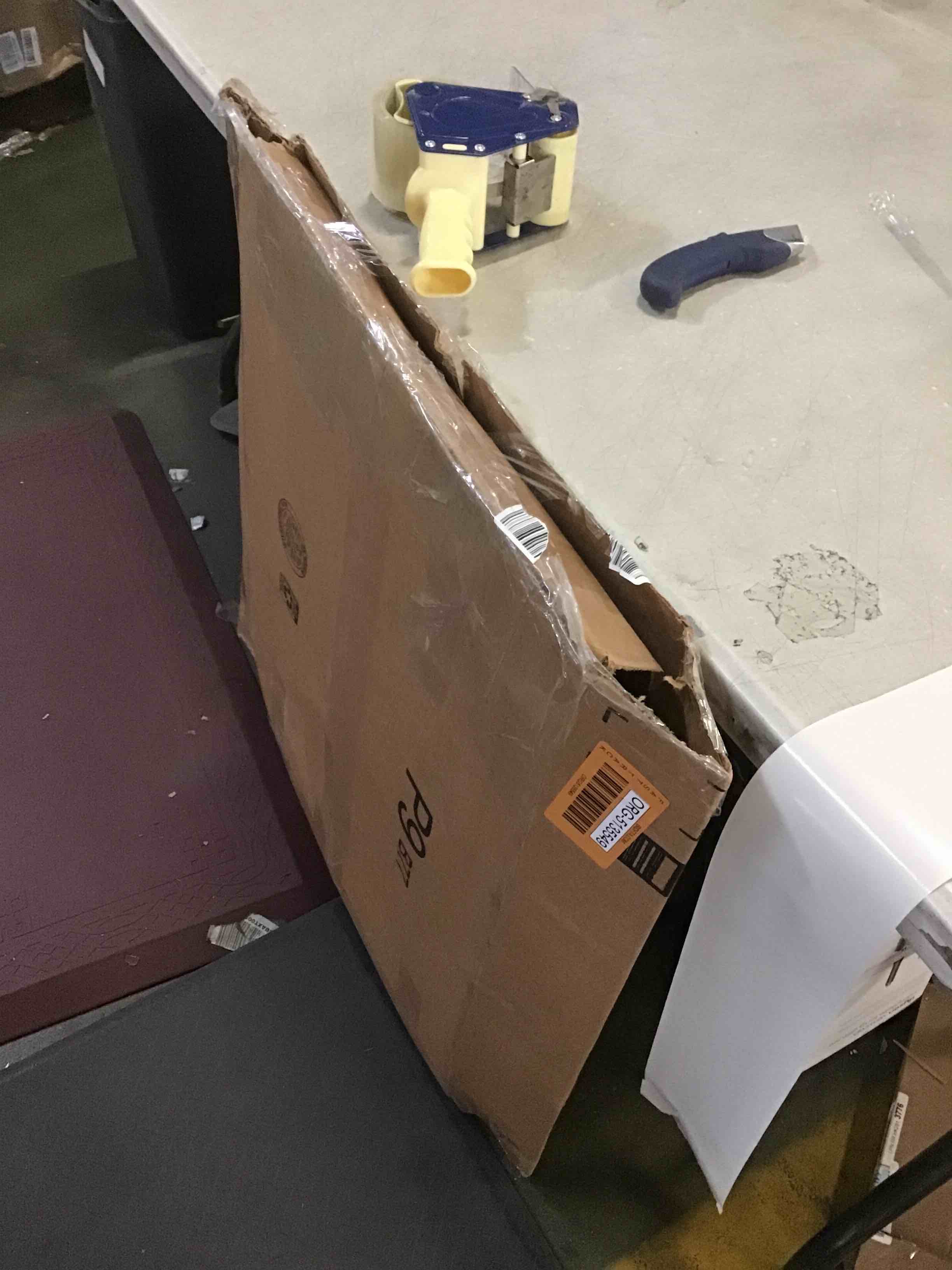 https://s3.amazonaws.com/lotting-images-prod/bidfta/ORG5135549_1701265427953.jpeg