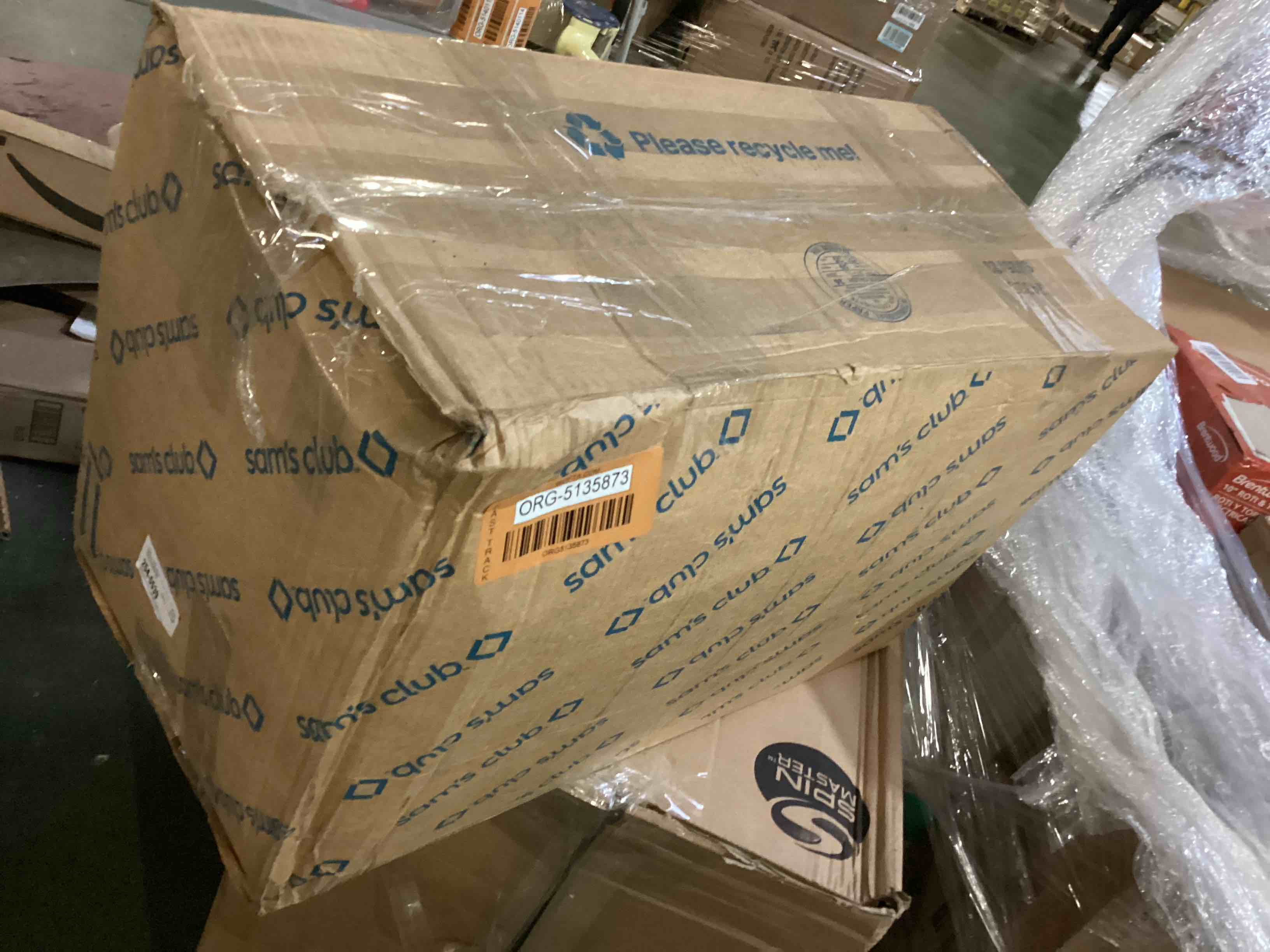 https://s3.amazonaws.com/lotting-images-prod/bidfta/ORG5135873_1701444916884.jpeg