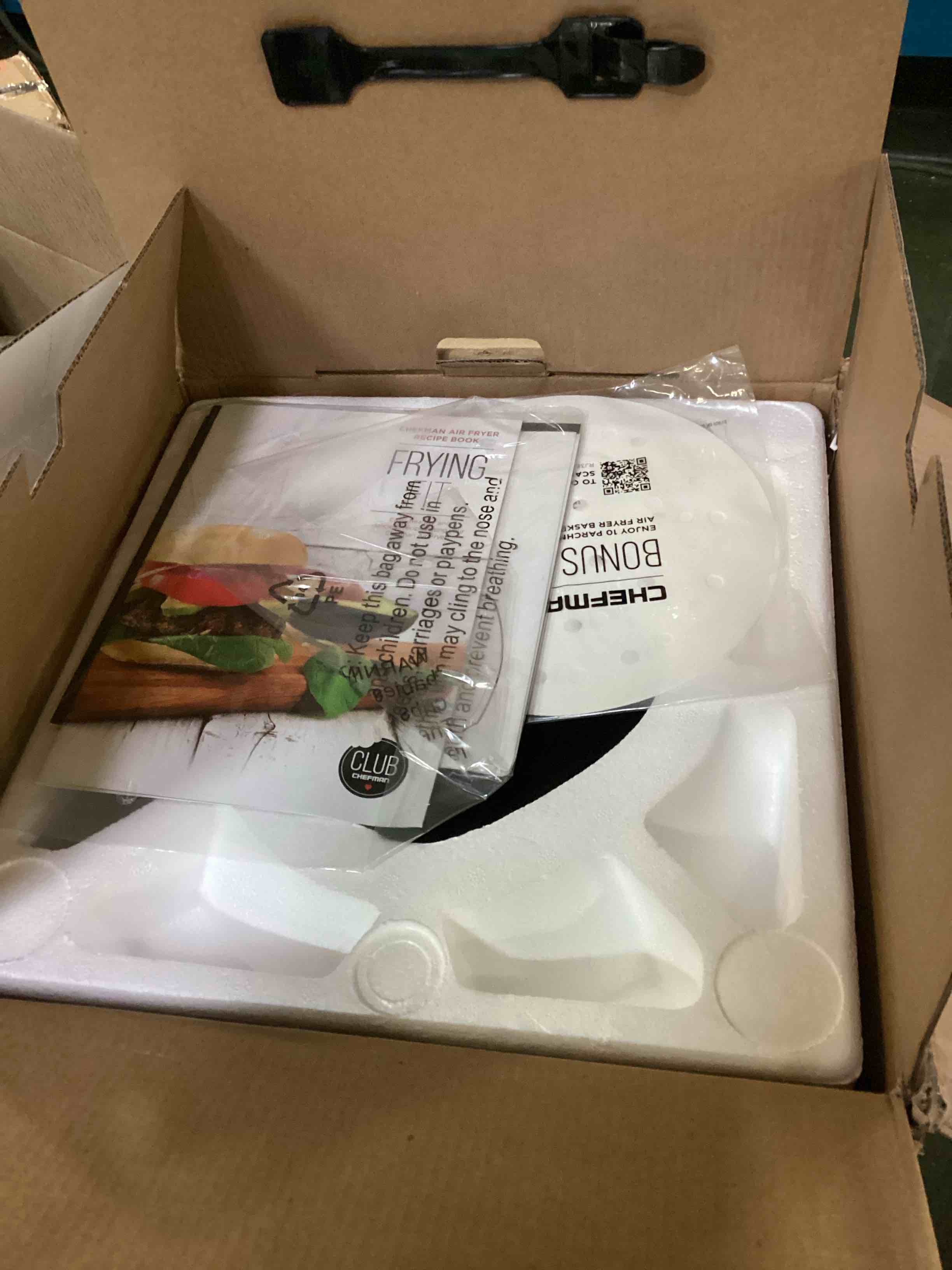 https://s3.amazonaws.com/lotting-images-prod/bidfta/ORG5135880_1701445532579.jpeg