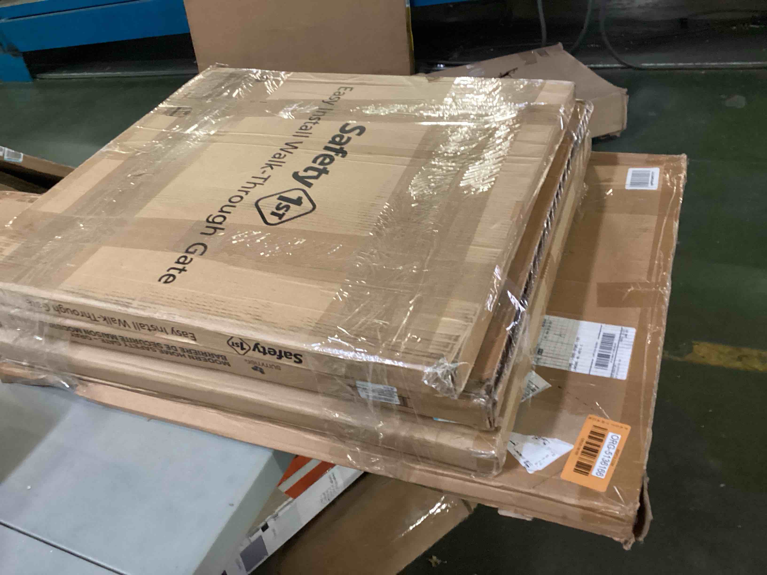 https://s3.amazonaws.com/lotting-images-prod/bidfta/ORG5136166_1701715582247.jpeg