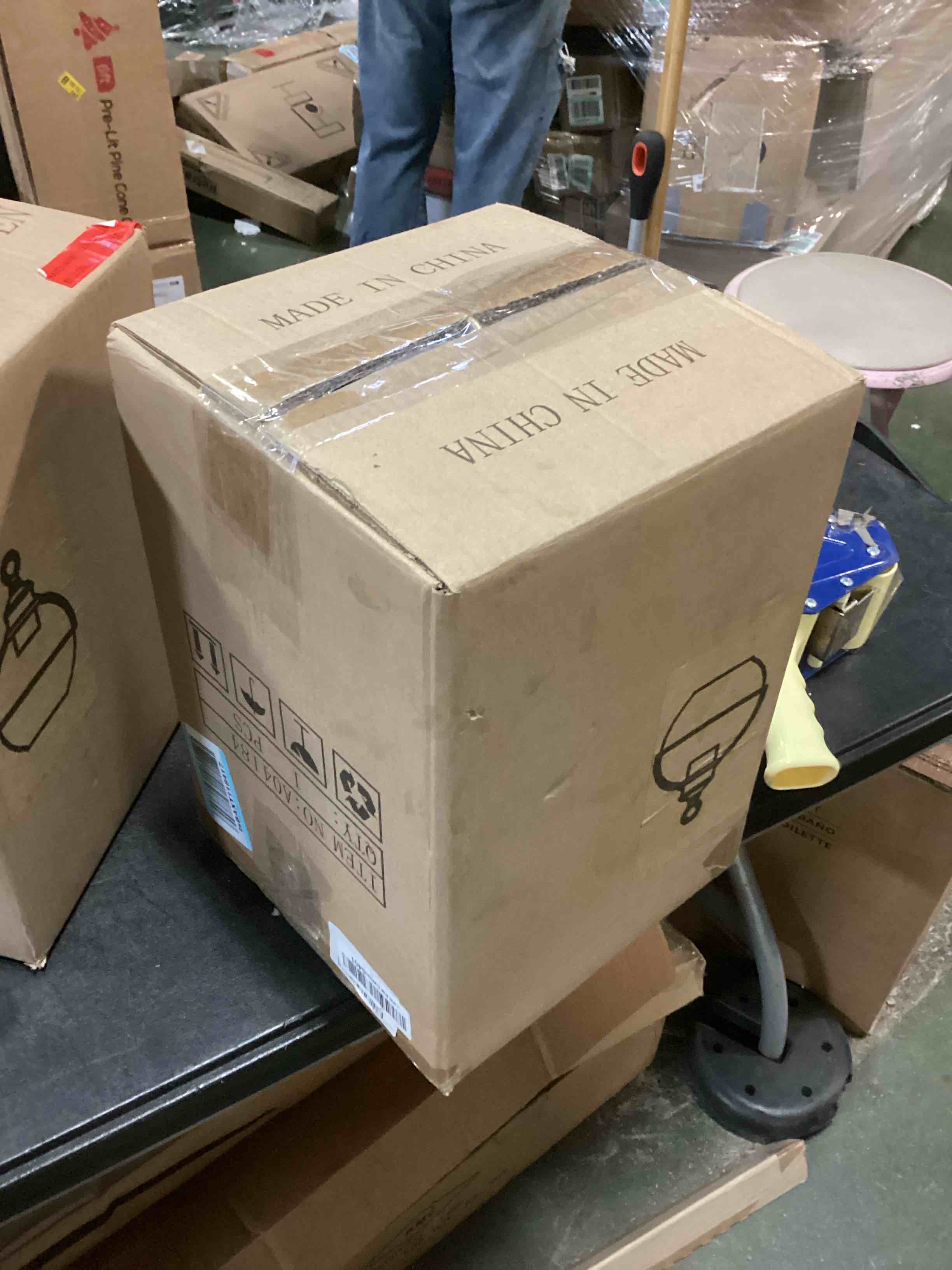 https://s3.amazonaws.com/lotting-images-prod/bidfta/ORG5136257_1701783299503.jpeg