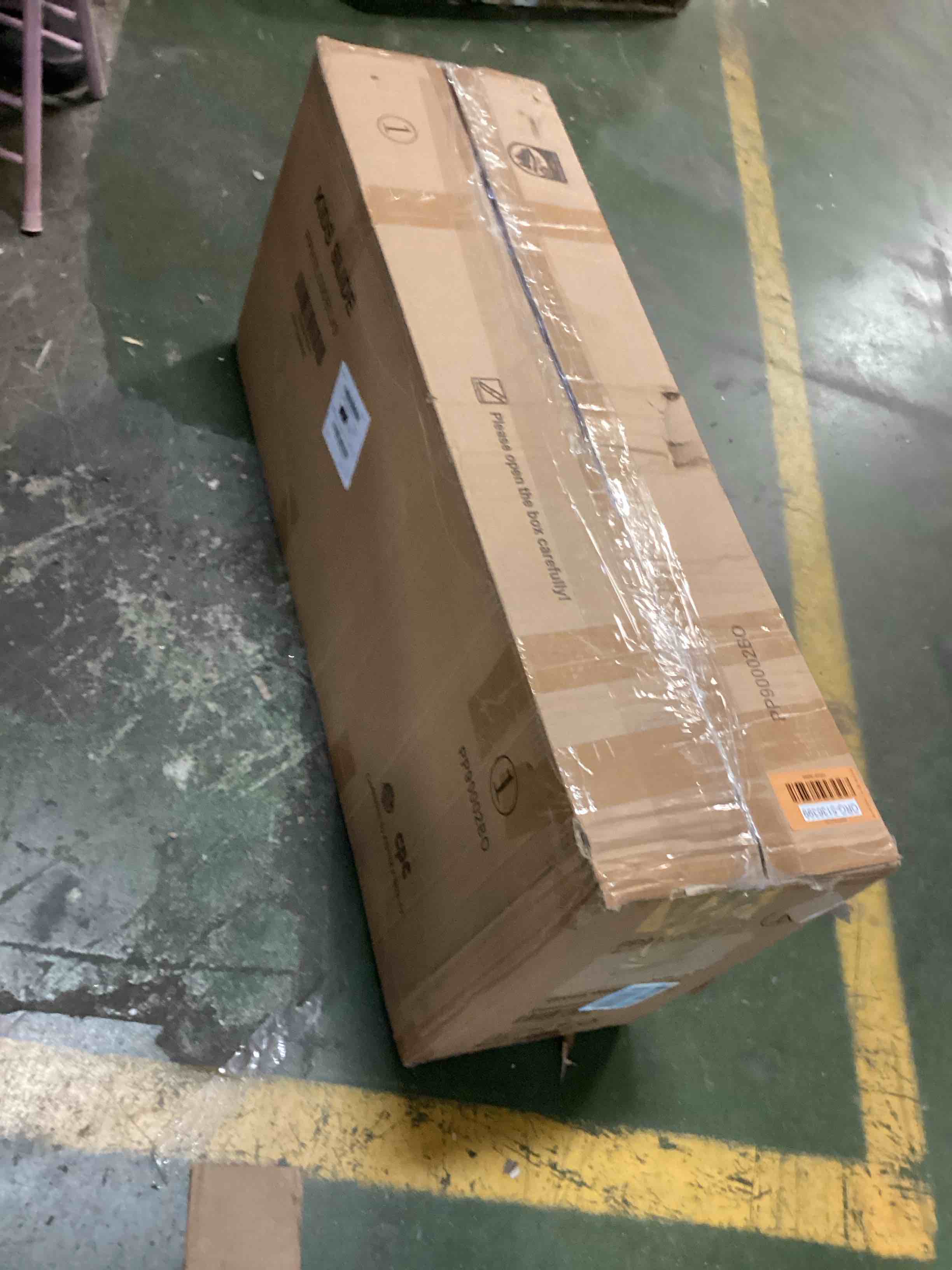 https://s3.amazonaws.com/lotting-images-prod/bidfta/ORG5136399_1701808595683.jpeg