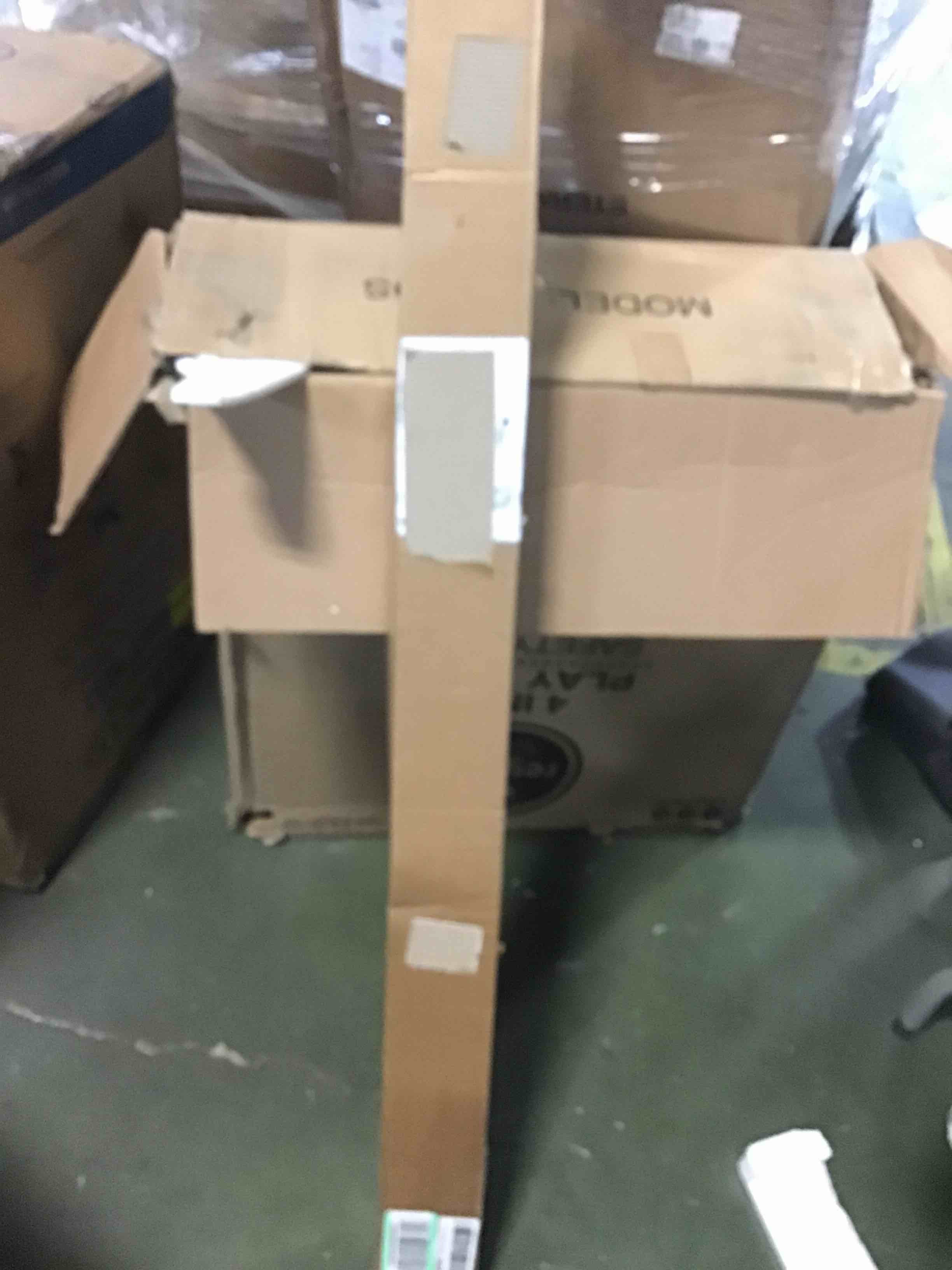 https://s3.amazonaws.com/lotting-images-prod/bidfta/ORG5136796_1702734474451.jpeg