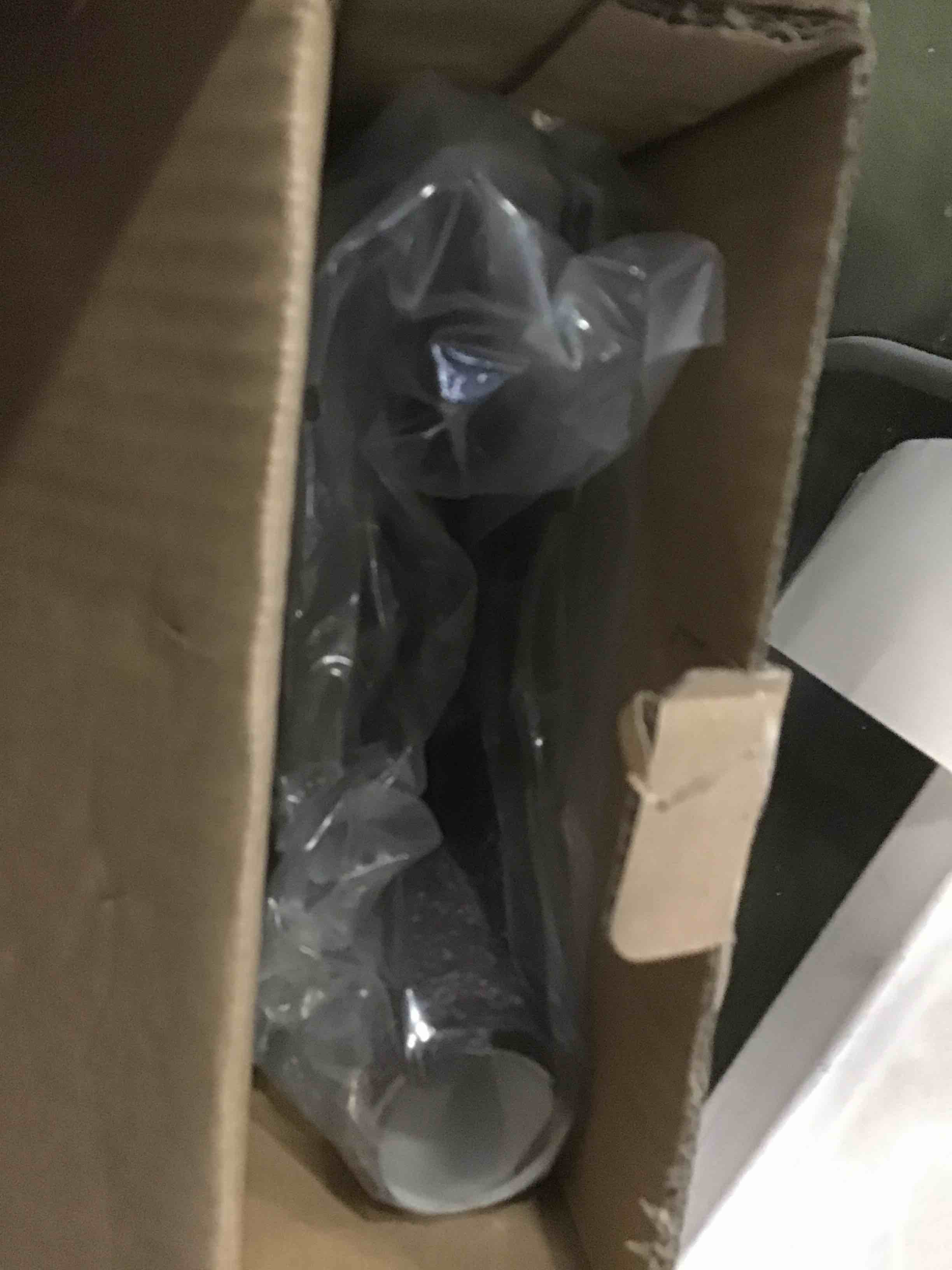 https://s3.amazonaws.com/lotting-images-prod/bidfta/ORG5136807_1702736021931.jpeg