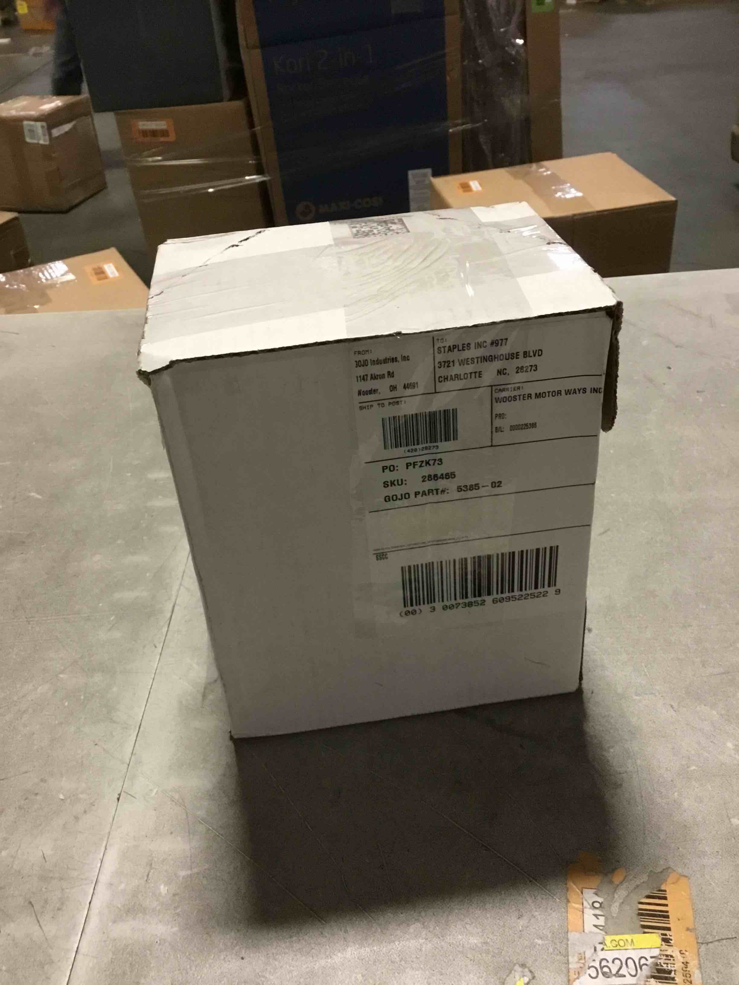 https://s3.amazonaws.com/lotting-images-prod/bidfta/ORG5136937_1702905540116.jpeg