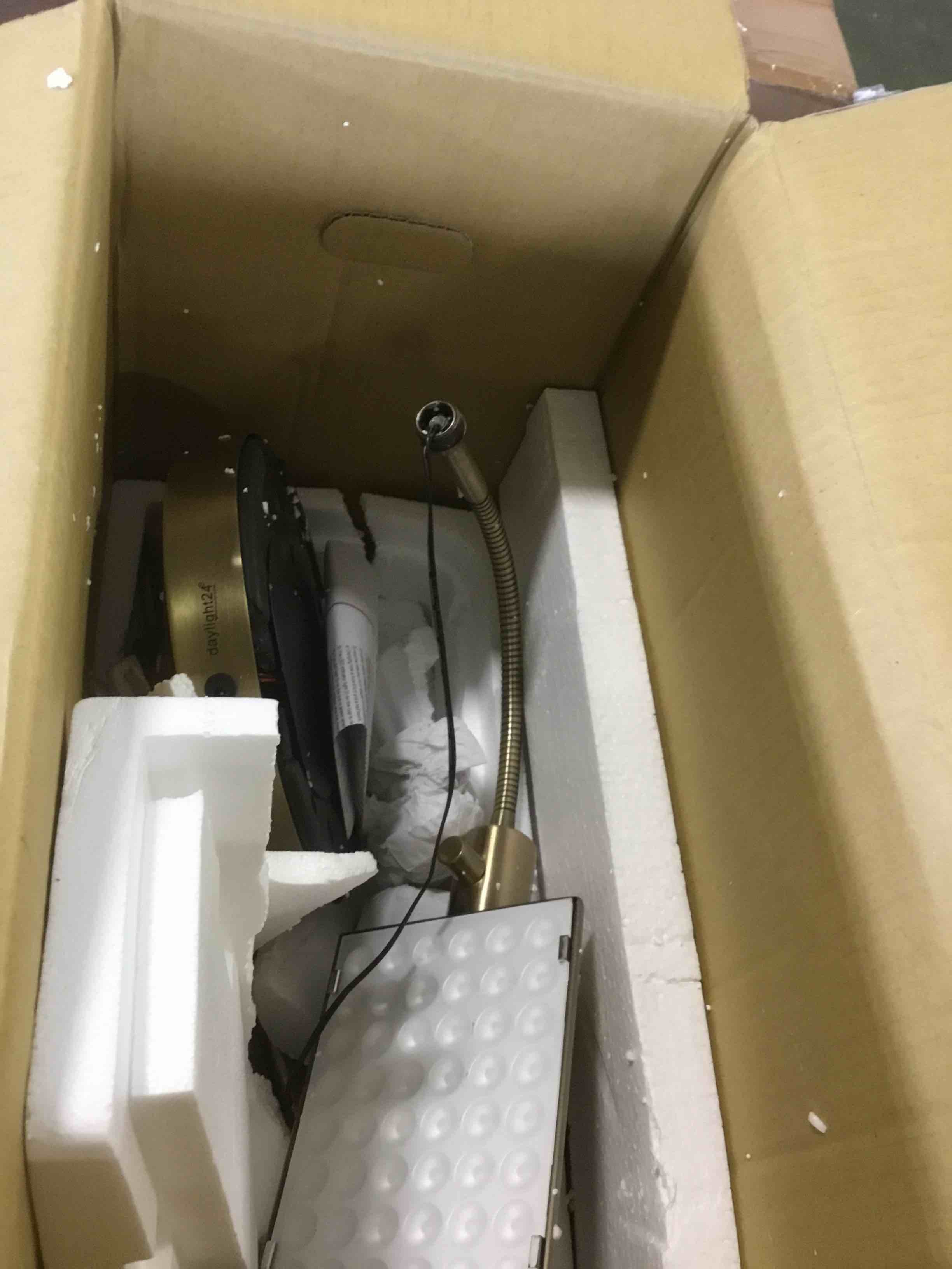 The Cordless Reading Lamp